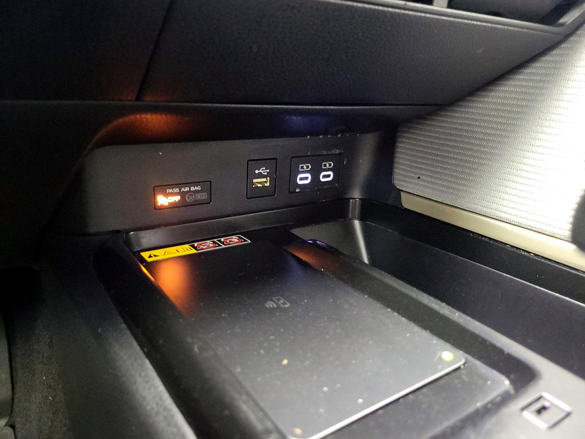 Thumbnail: 2025 Toyota Camry - 19