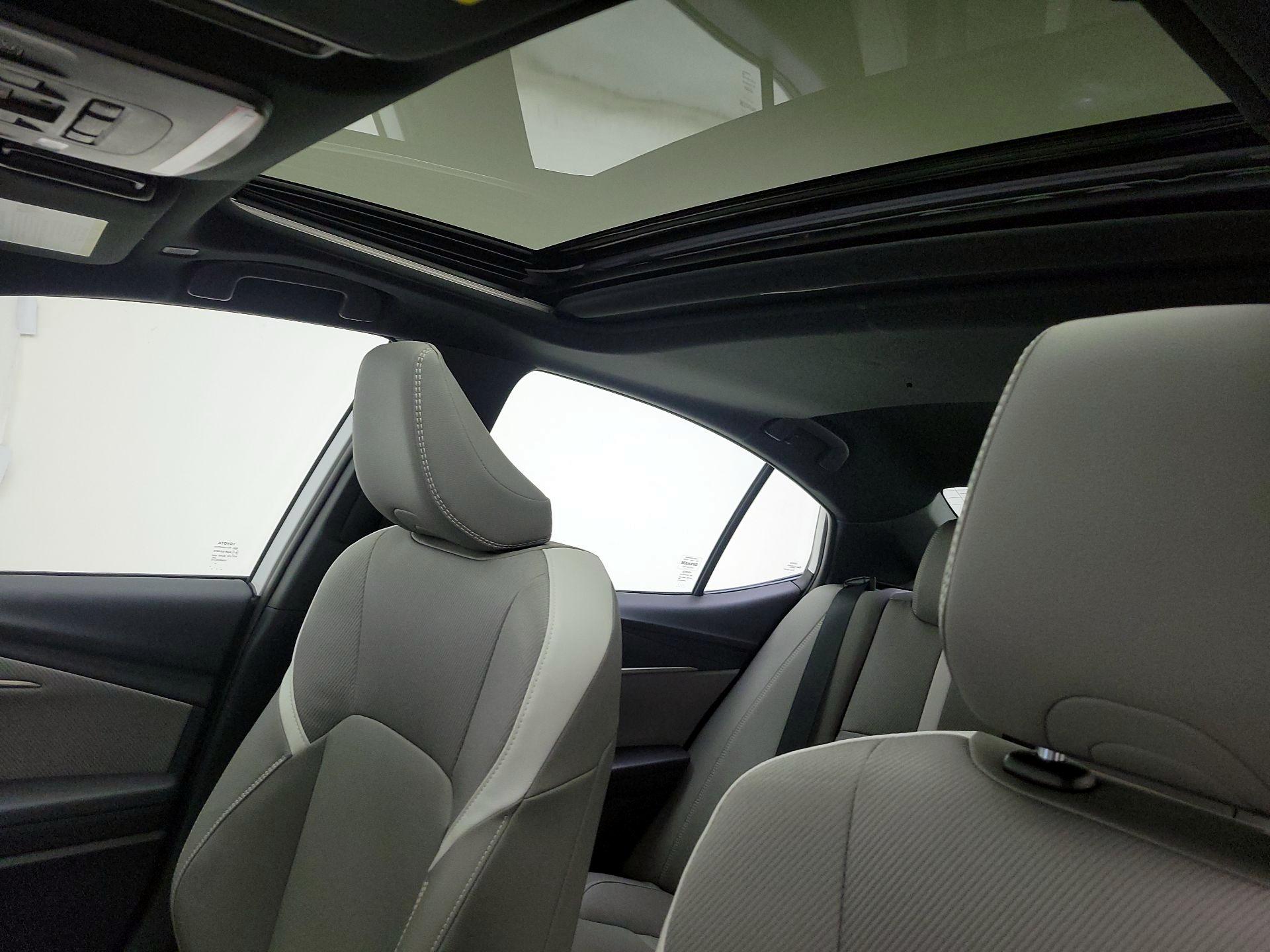 Thumbnail: 2025 Toyota Camry - 20