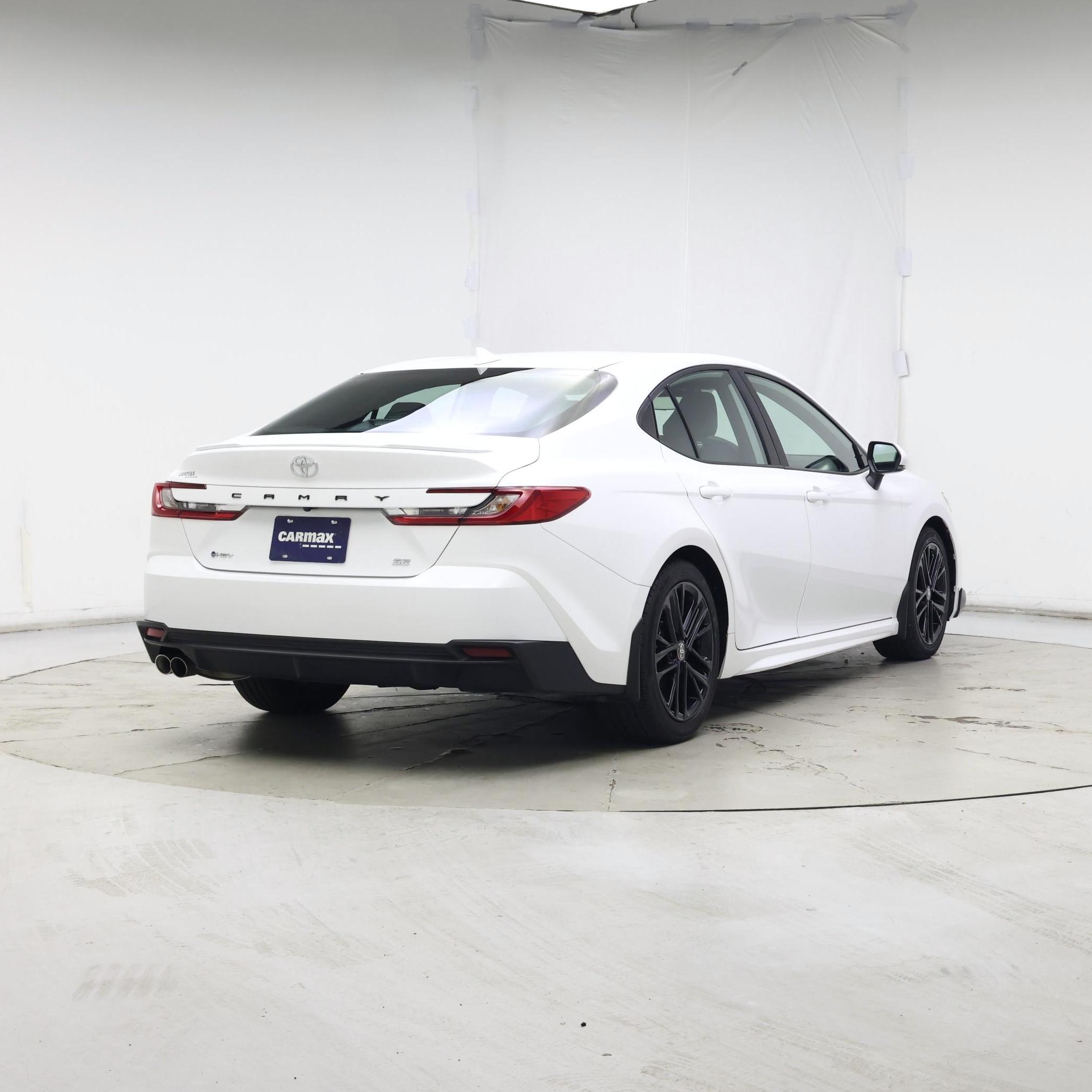 Thumbnail: 2025 Toyota Camry - 8