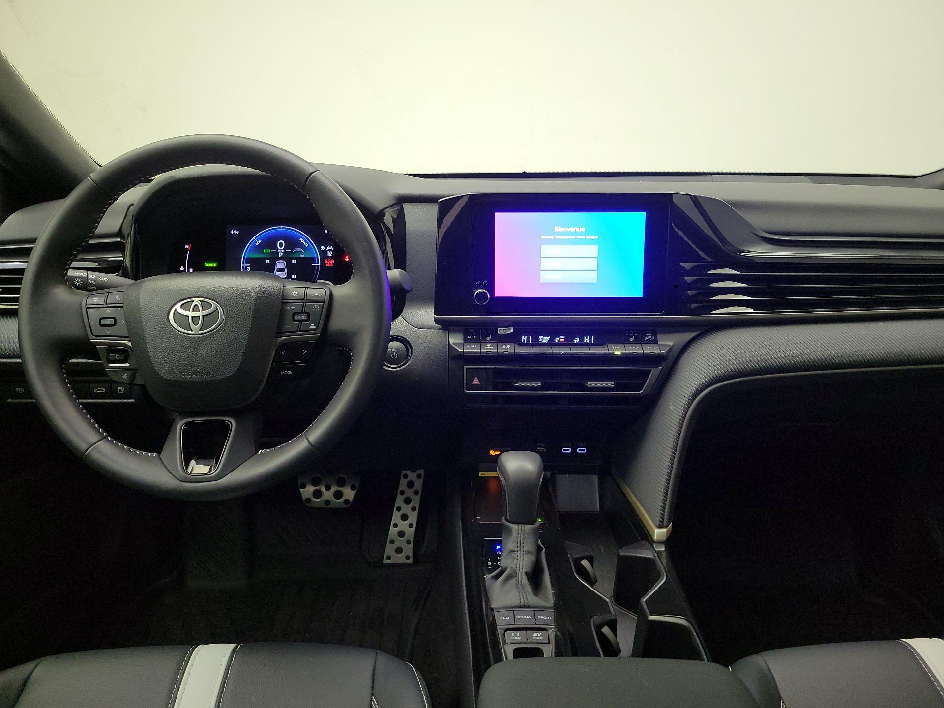 Thumbnail: 2025 Toyota Camry - 9