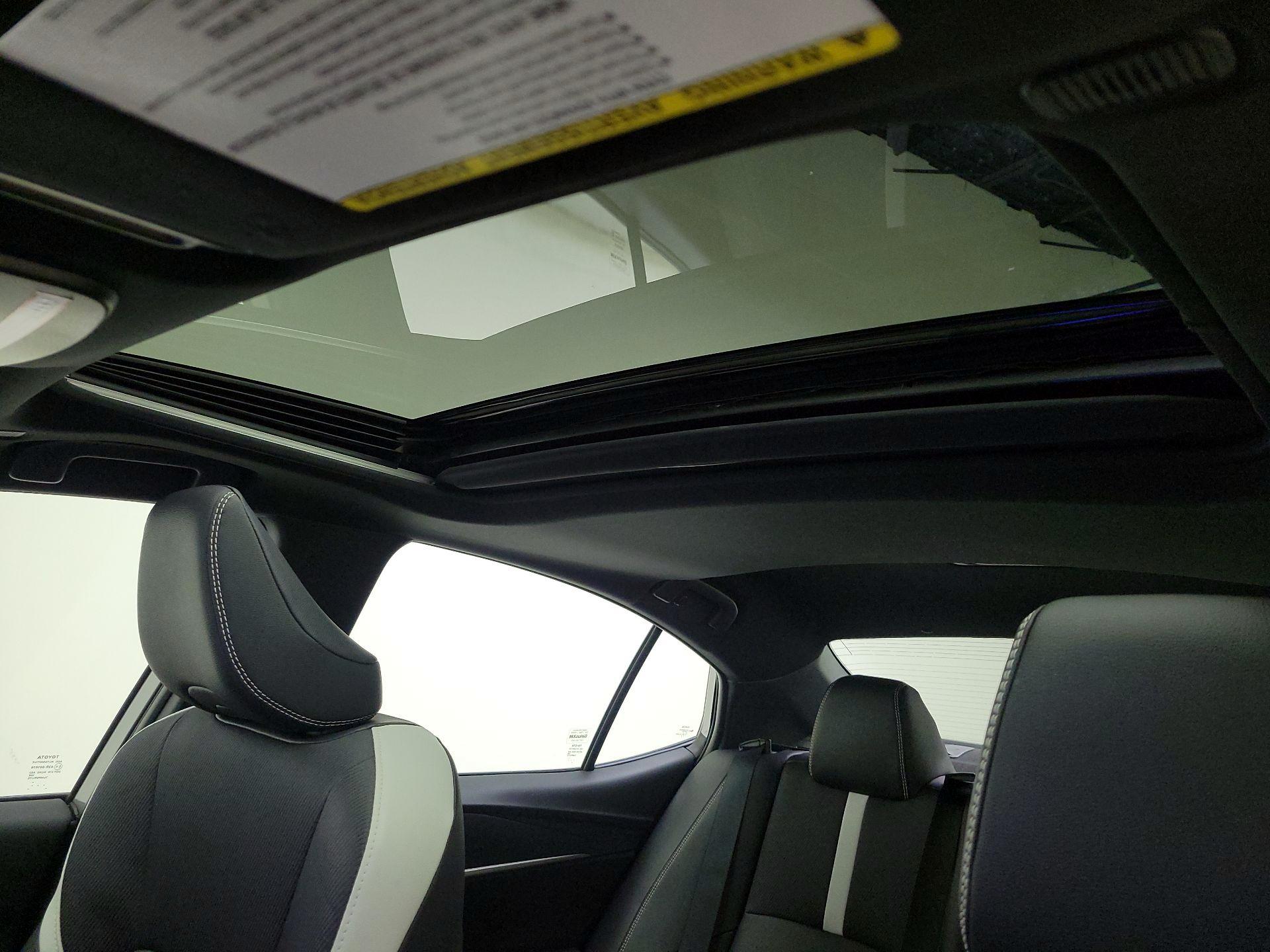 Thumbnail: 2025 Toyota Camry - 20