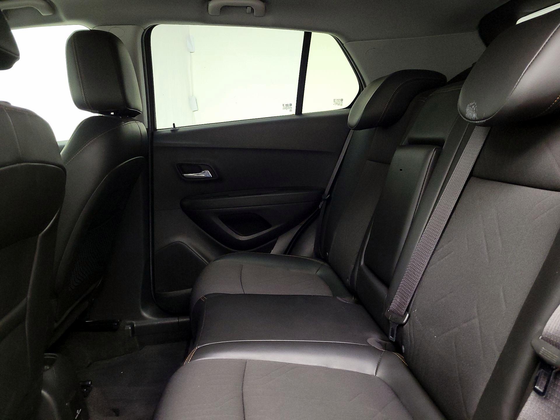 Thumbnail: 2018 Chevrolet Trax - 20