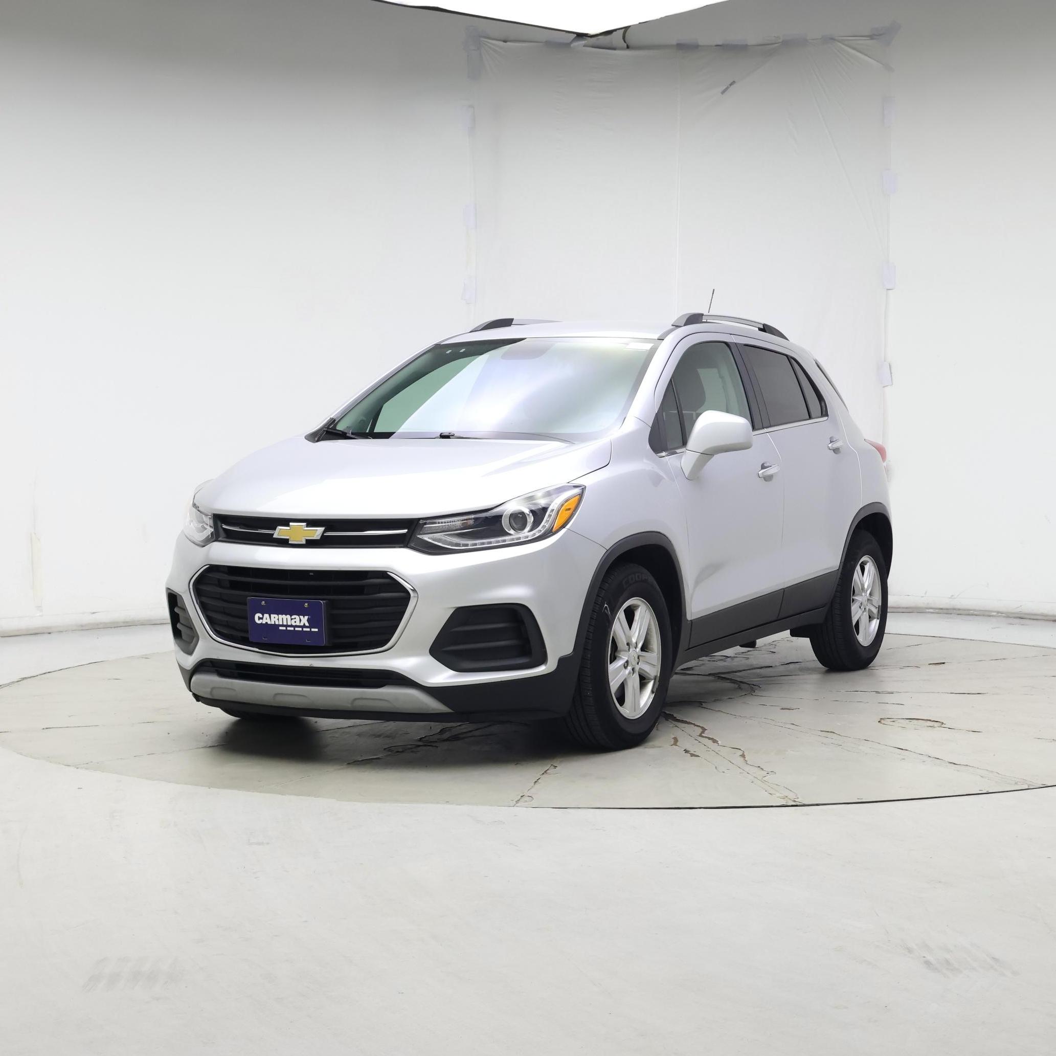 Thumbnail: 2018 Chevrolet Trax - 4