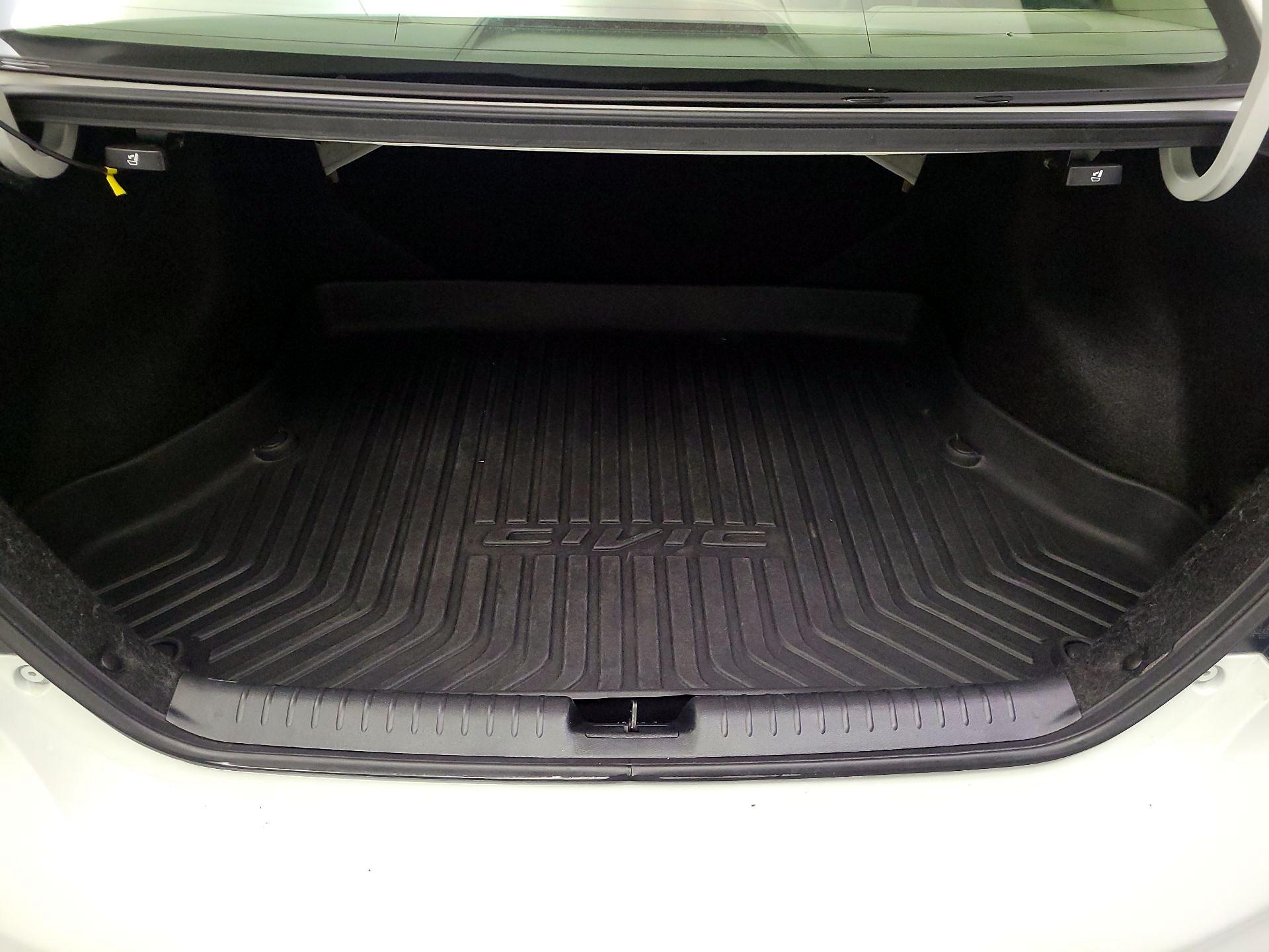 Thumbnail: 2014 Honda Civic - 18