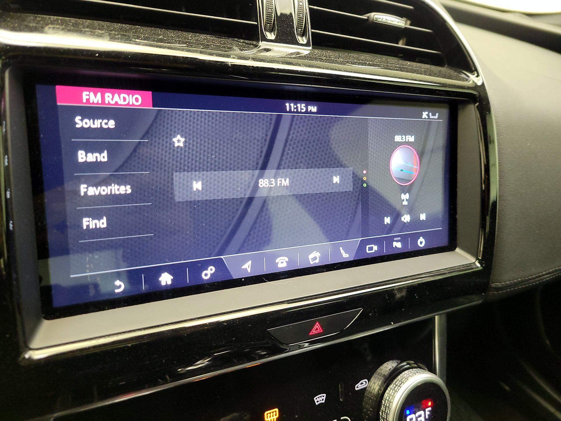 Thumbnail: 2020 Jaguar XE - 16