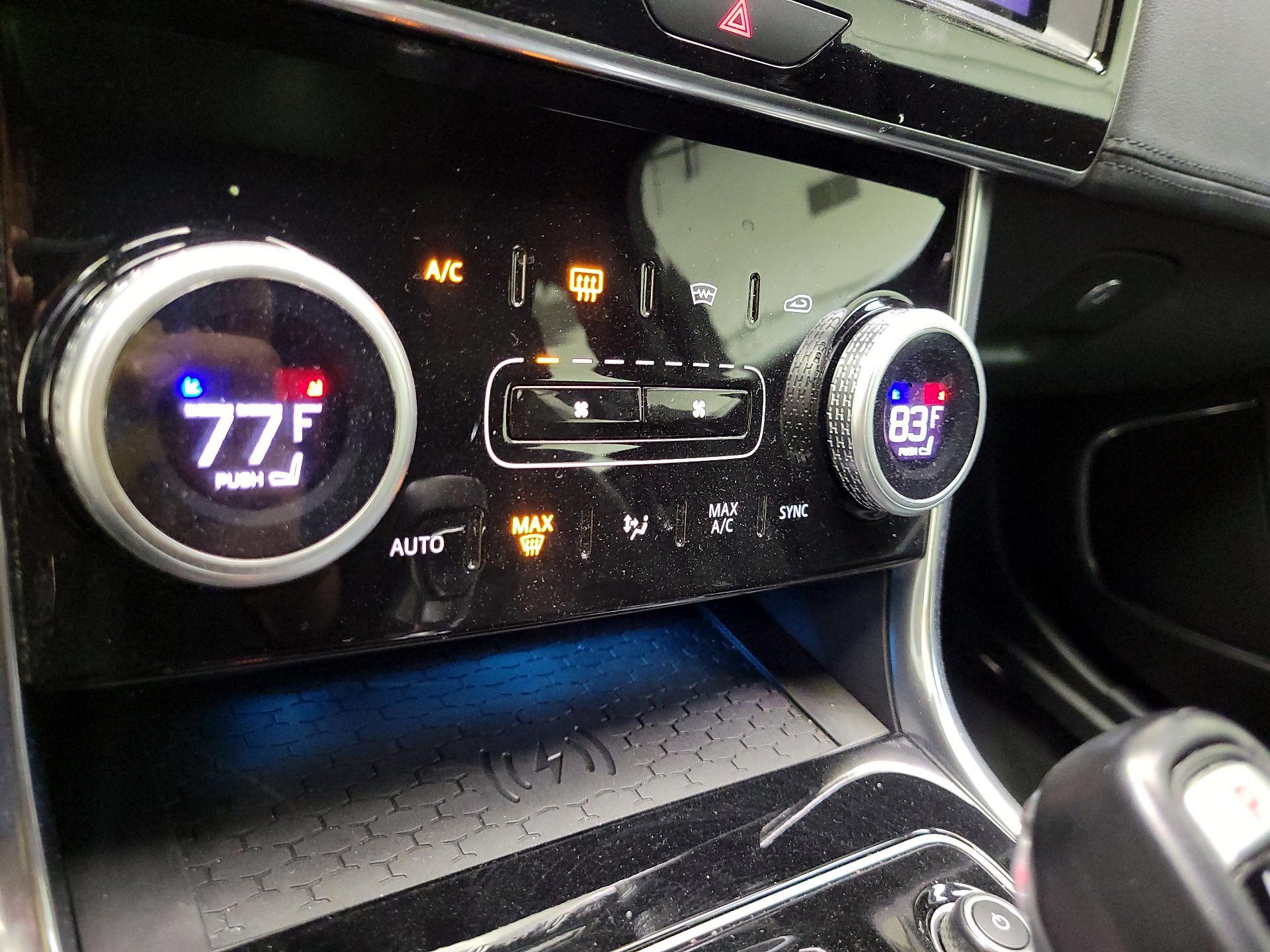 Thumbnail: 2020 Jaguar XE - 17