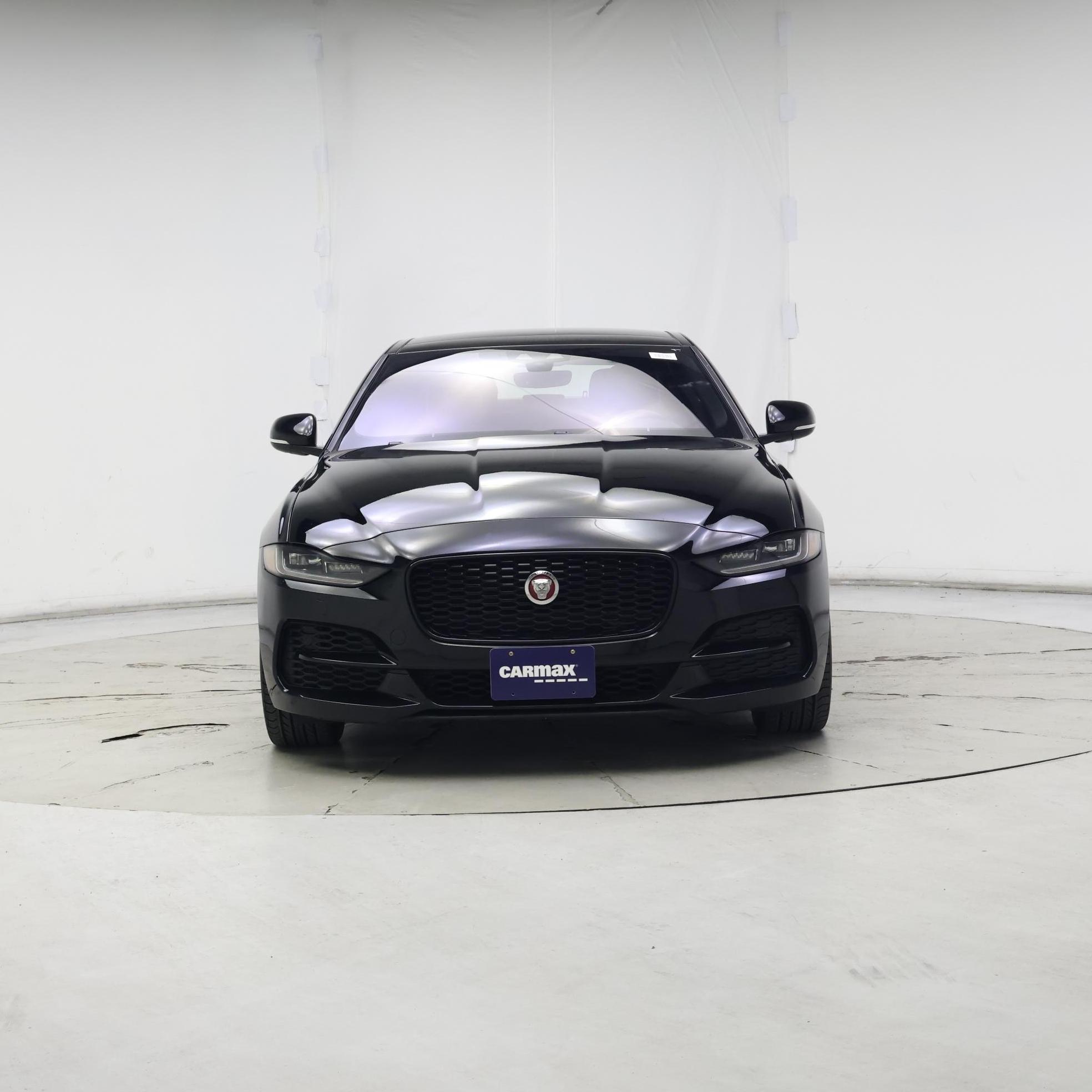 Thumbnail: 2020 Jaguar XE - 5