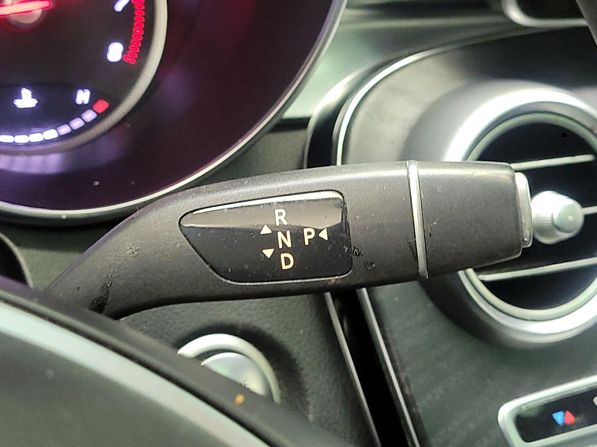 Thumbnail: 2018 Mercedes-Benz GLC - 17