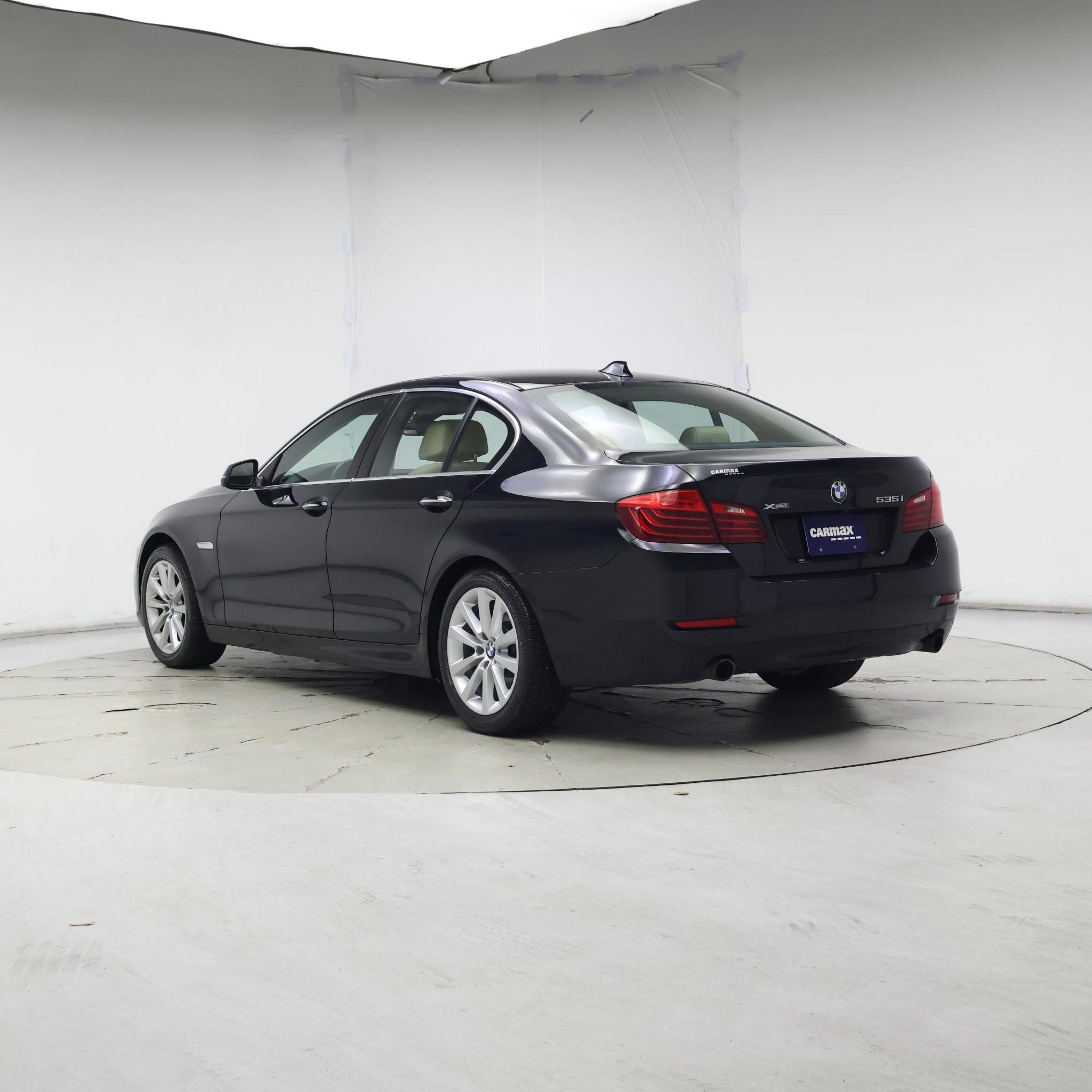 Thumbnail: 2016 BMW 5 Series - 2