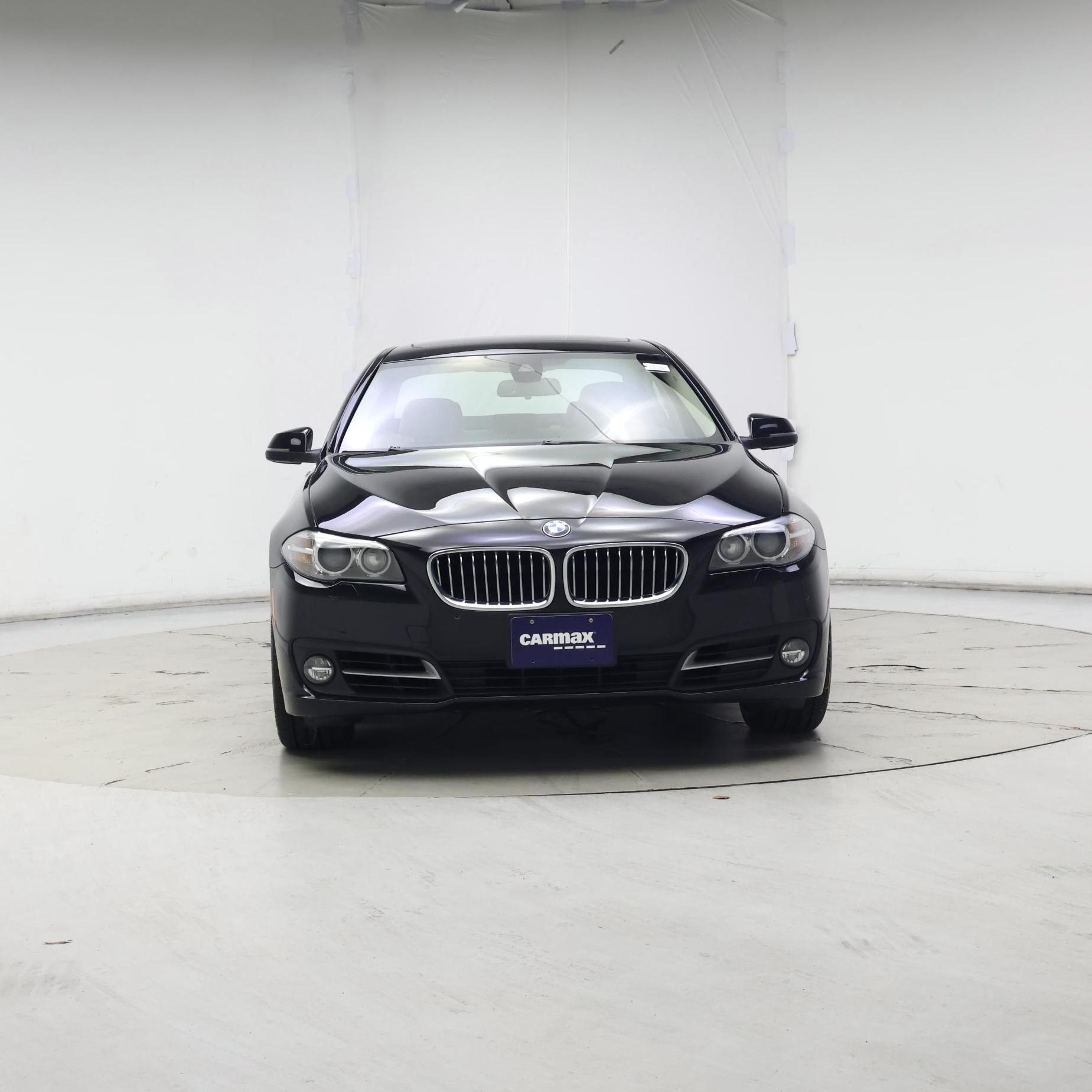 Thumbnail: 2016 BMW 5 Series - 5