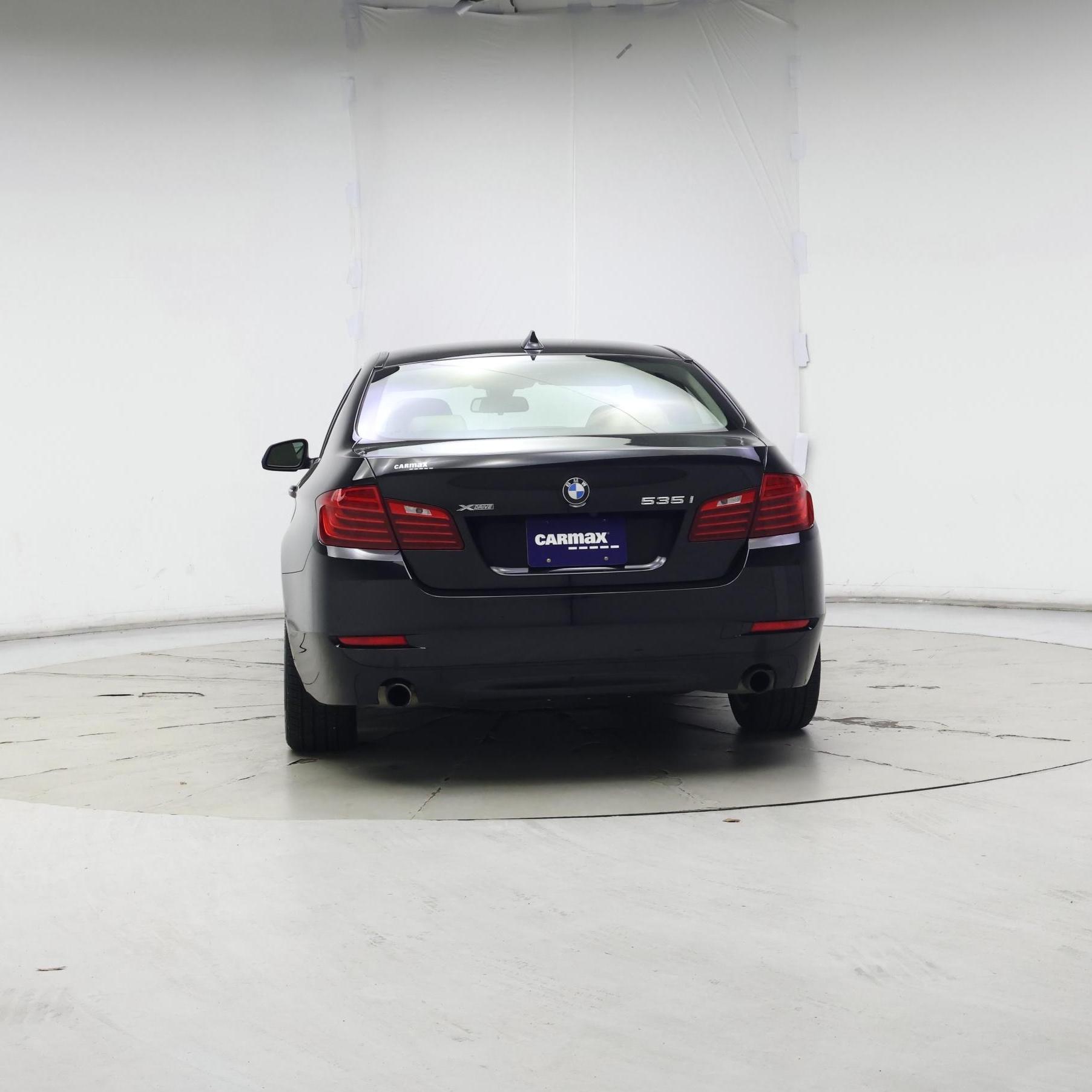 Thumbnail: 2016 BMW 5 Series - 6