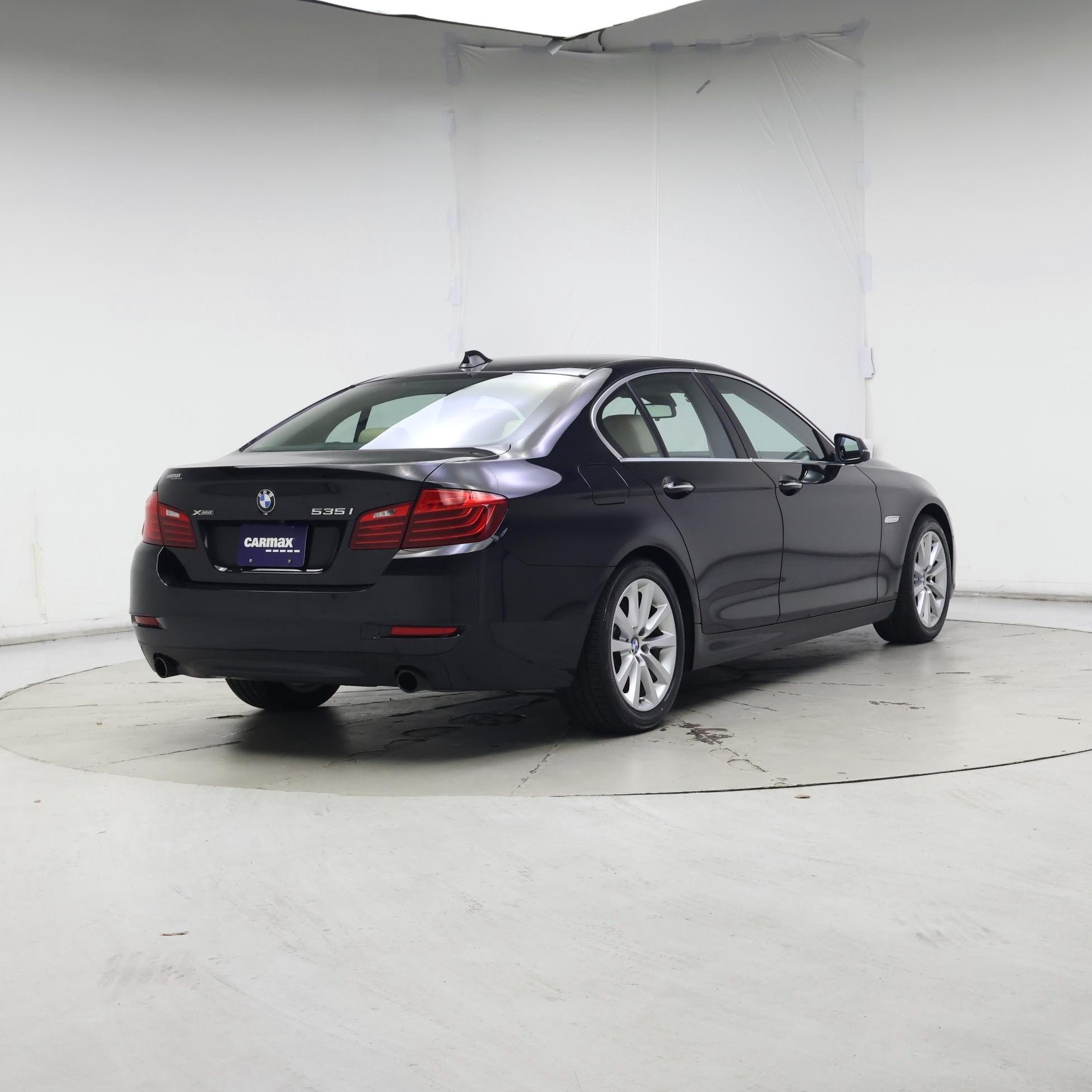 Thumbnail: 2016 BMW 5 Series - 8