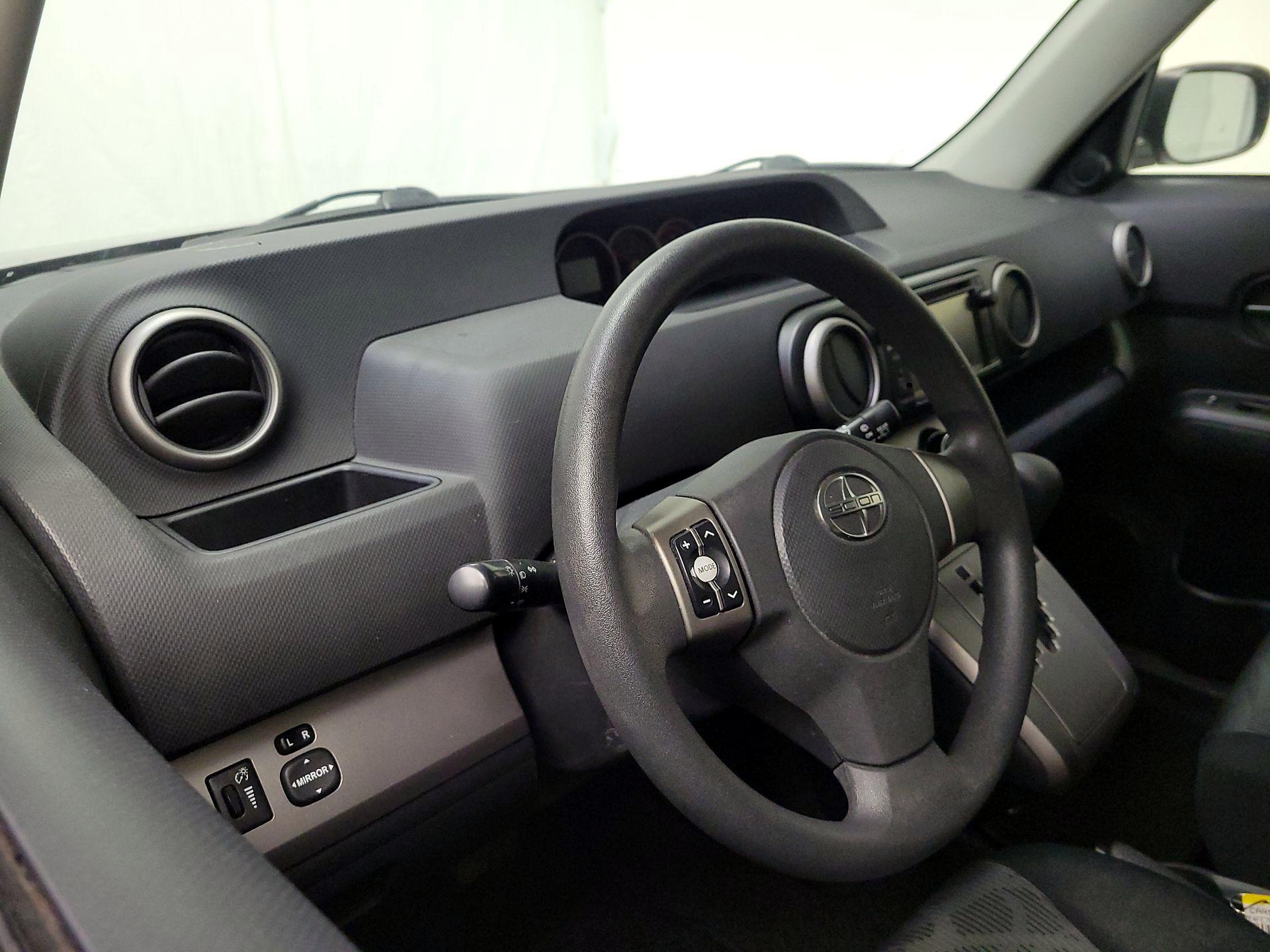 Thumbnail: 2014 Scion xB - 8