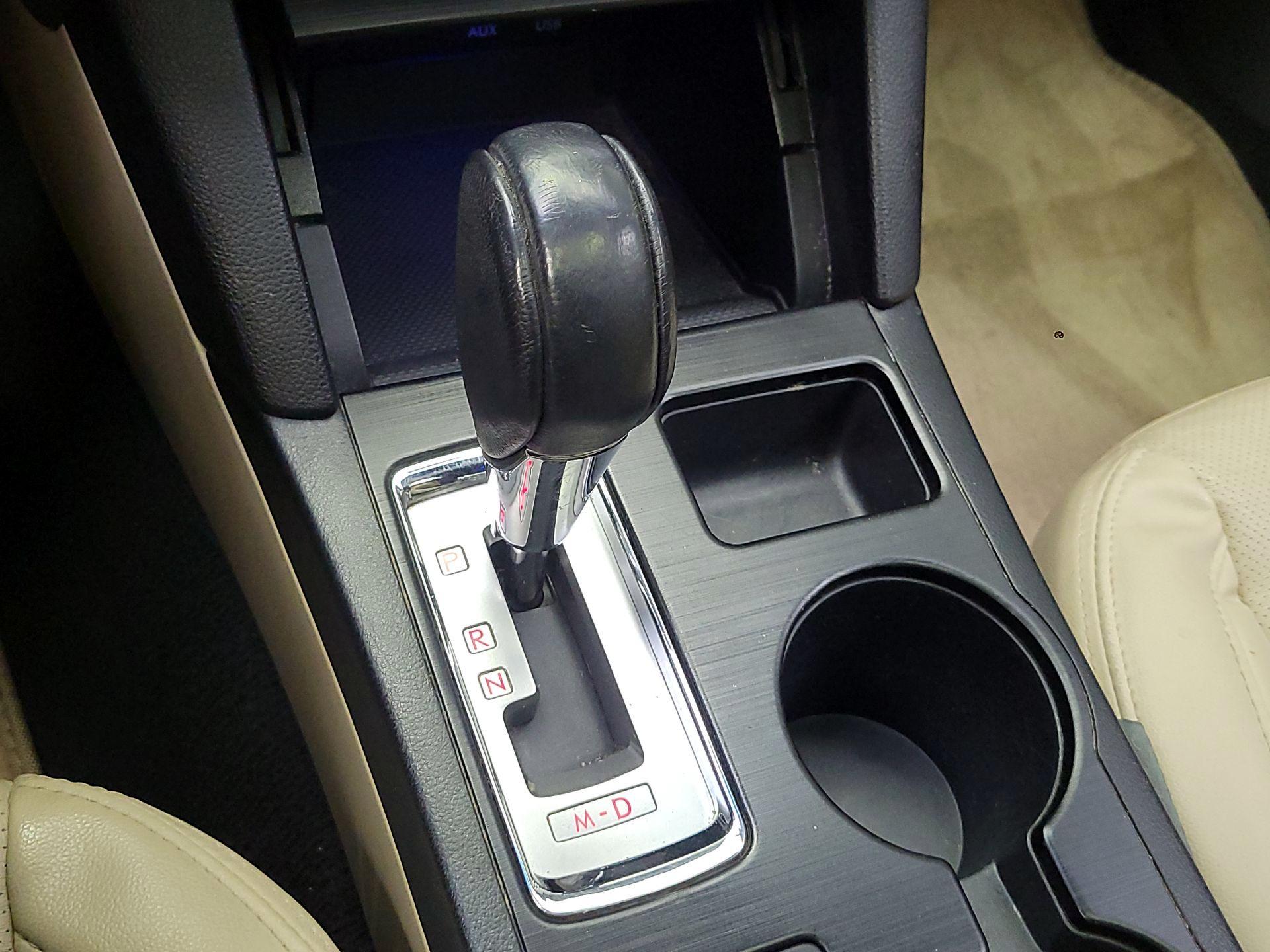 Thumbnail: 2016 Subaru Outback - 18