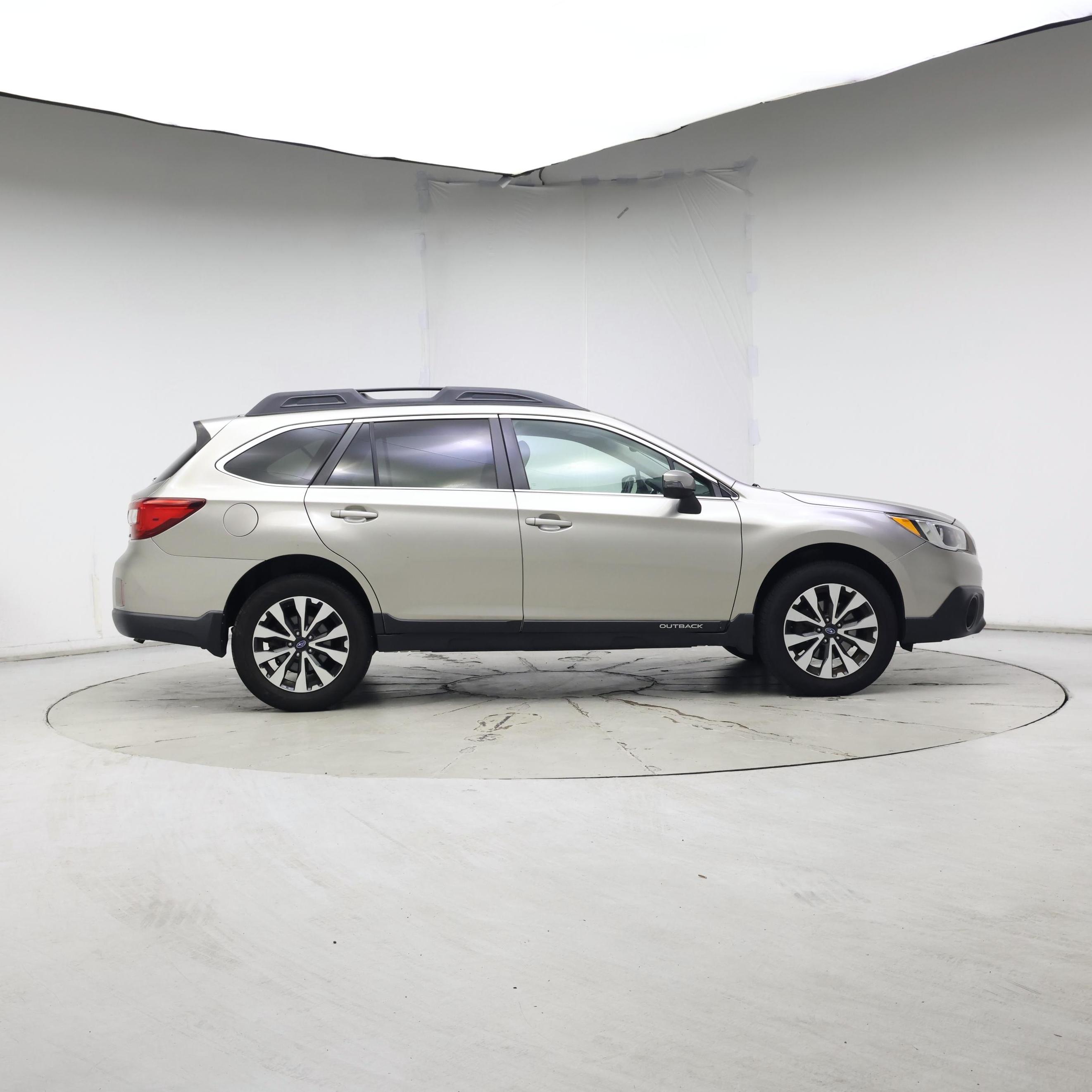 Thumbnail: 2016 Subaru Outback - 7