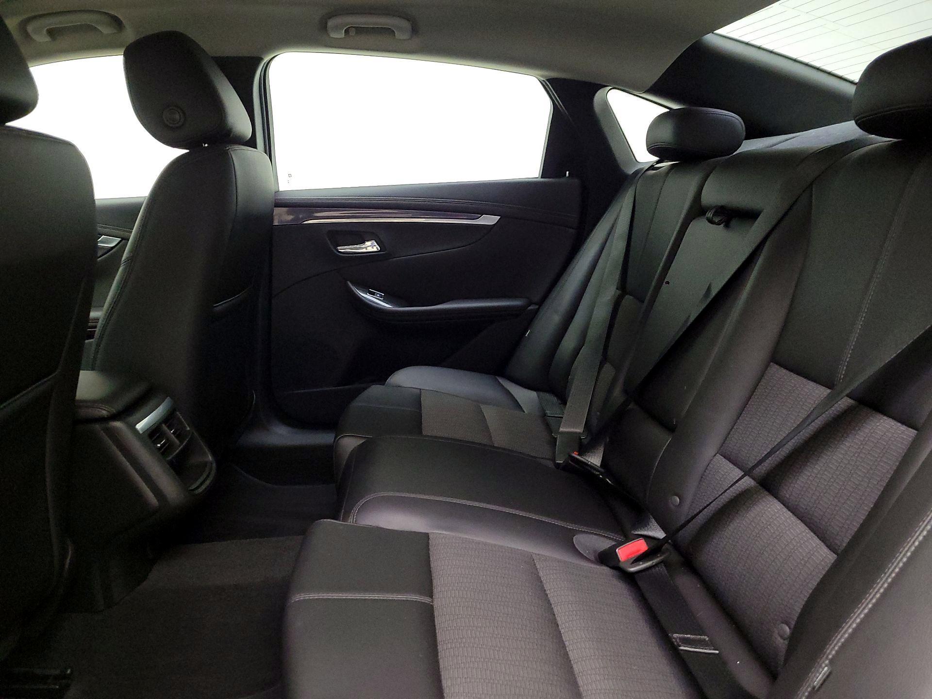 Thumbnail: 2017 Chevrolet Impala - 19