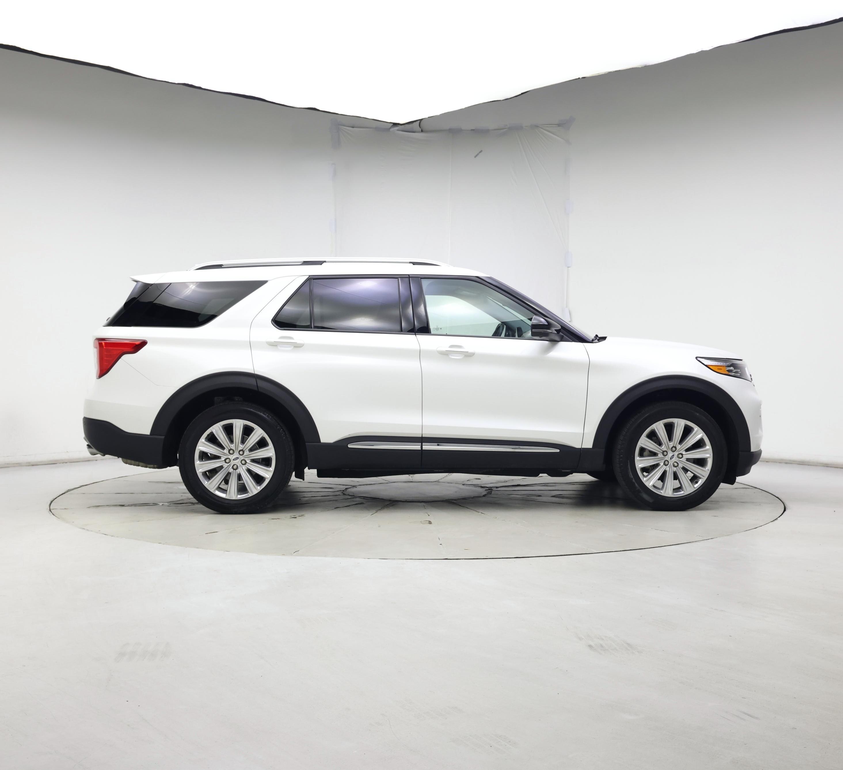 Thumbnail: 2023 Ford Explorer - 7