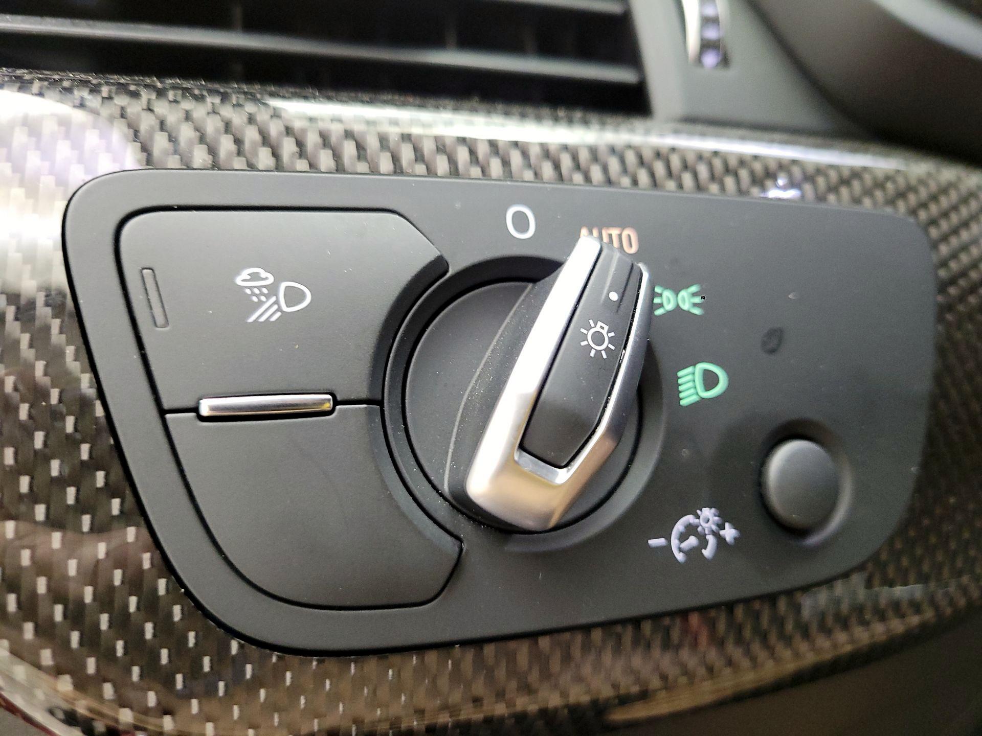 Thumbnail: 2020 Audi S5 - 13