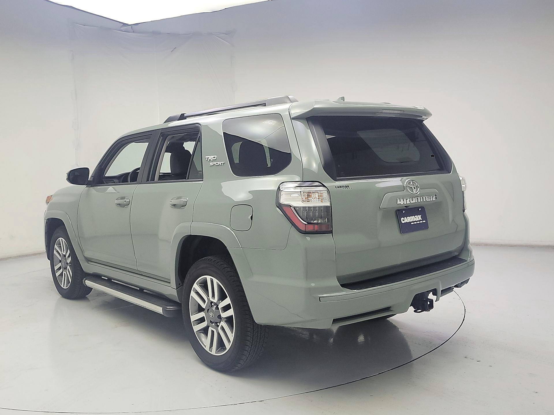 Thumbnail: 2023 Toyota 4Runner - 7