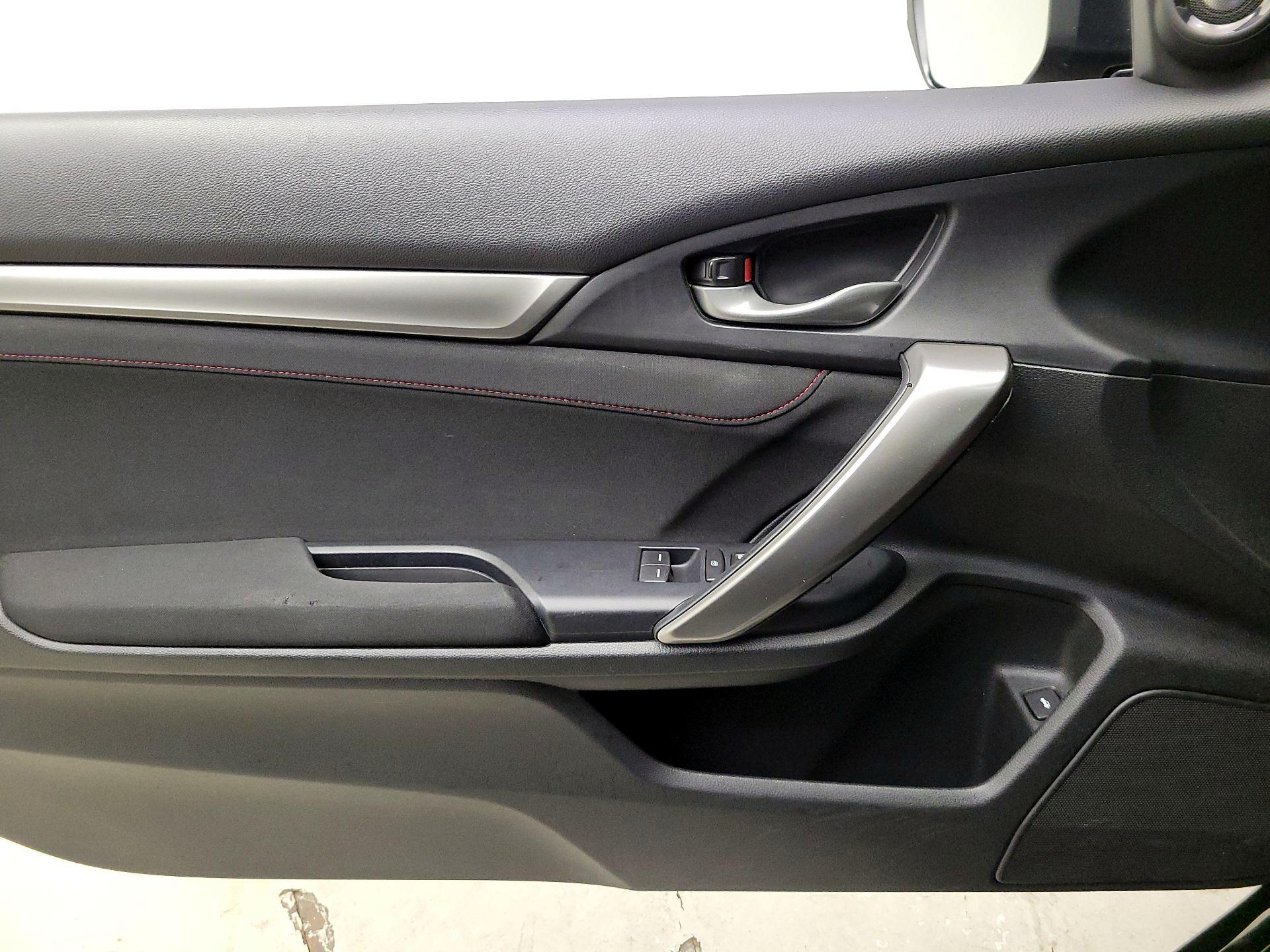 Thumbnail: 2019 Honda Civic - 12