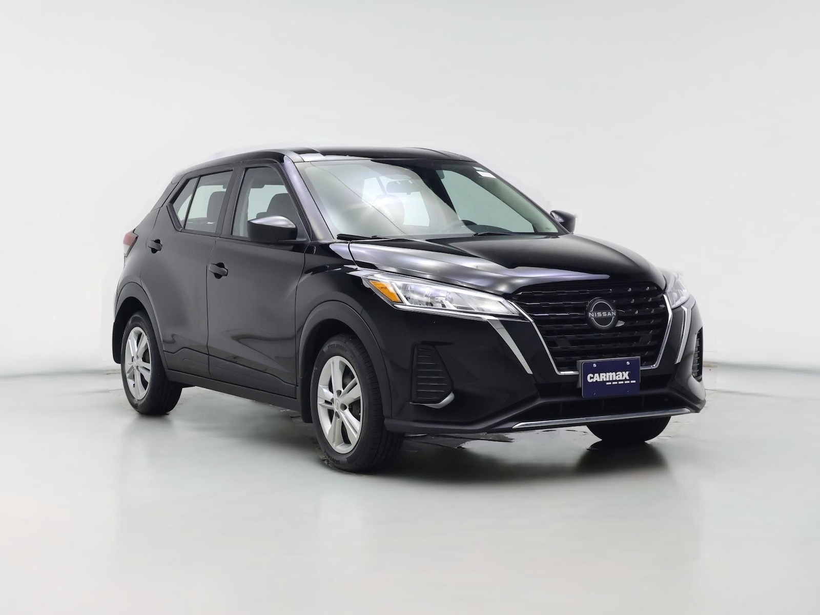 2022 Nissan Kicks S