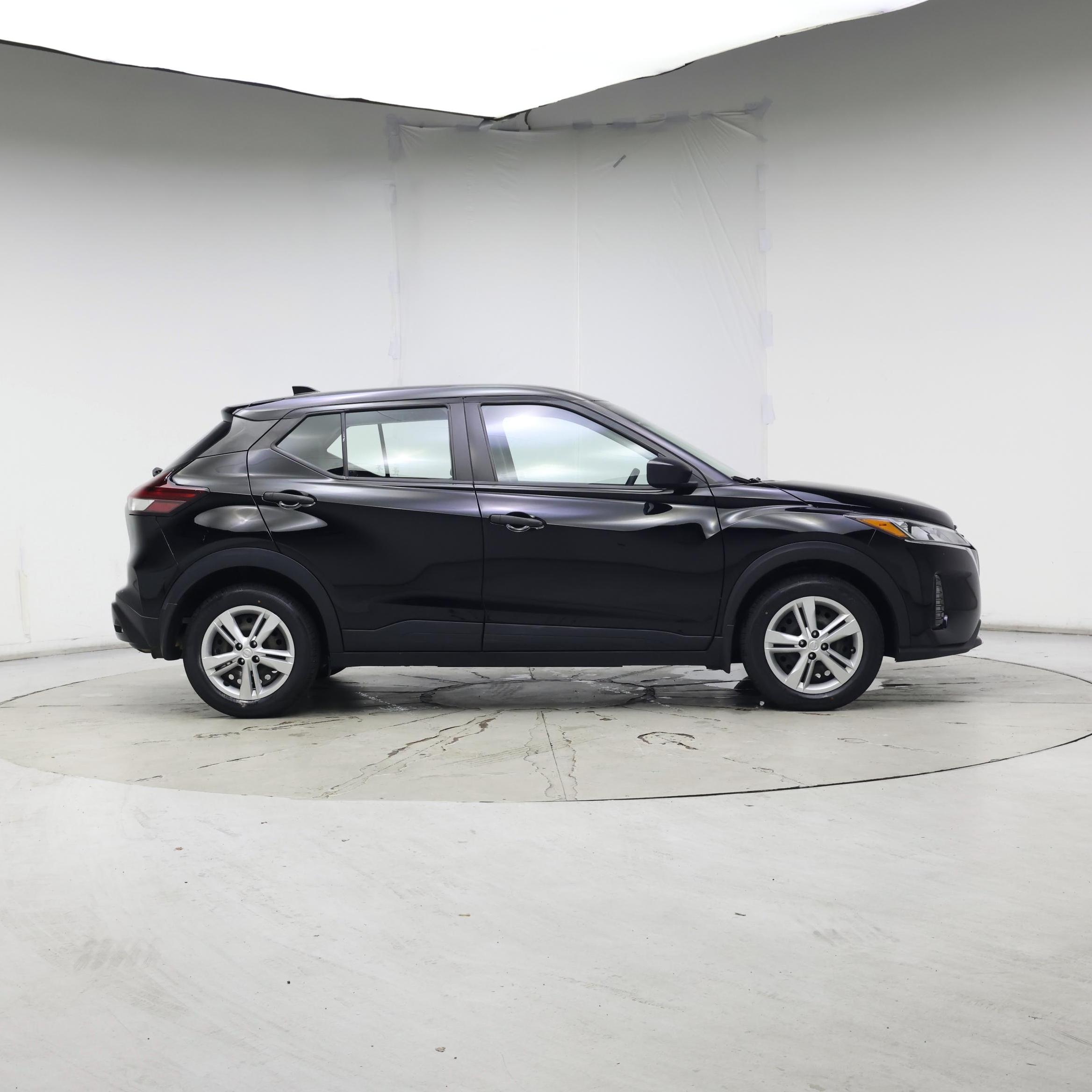 Thumbnail: 2022 Nissan Kicks - 7