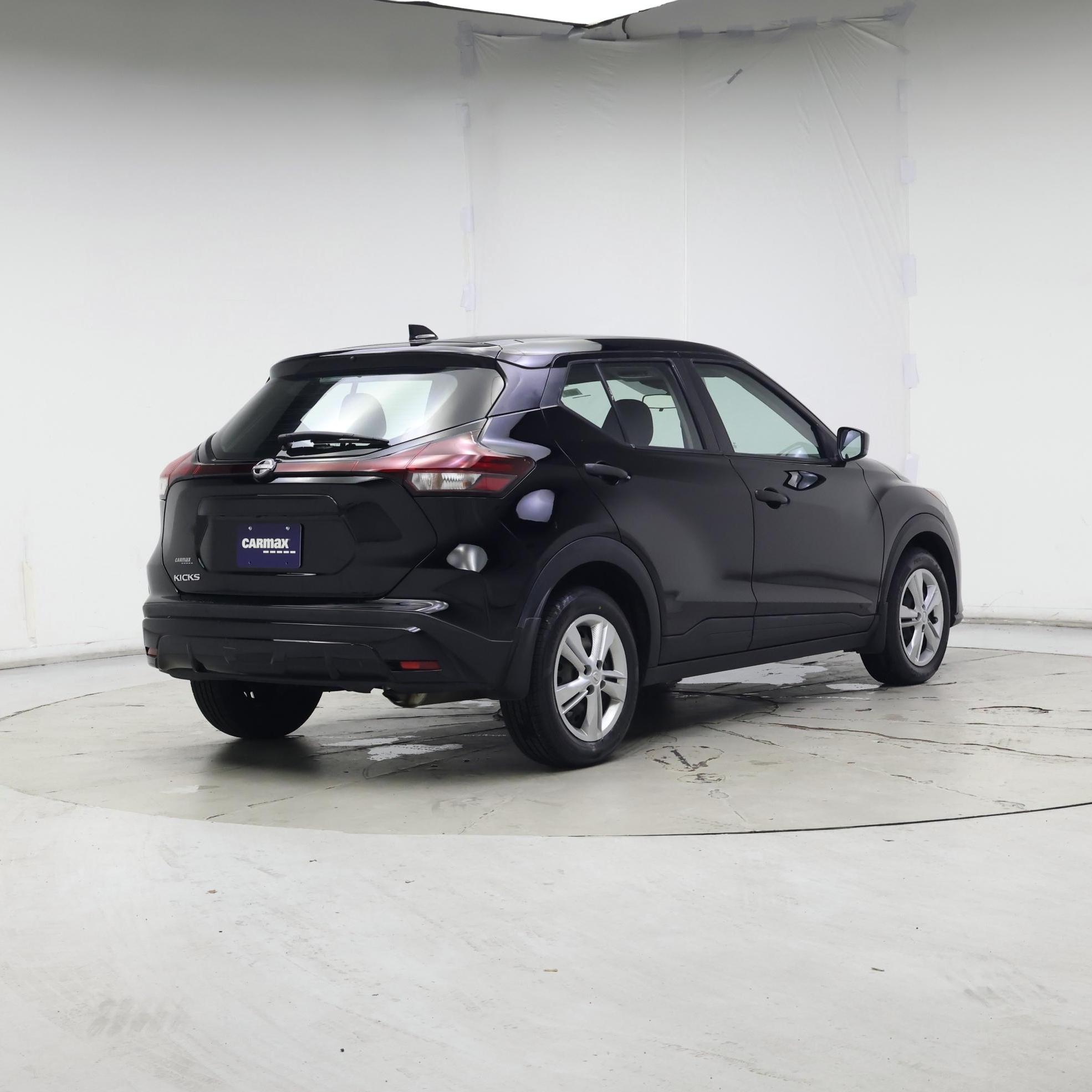 Thumbnail: 2022 Nissan Kicks - 8