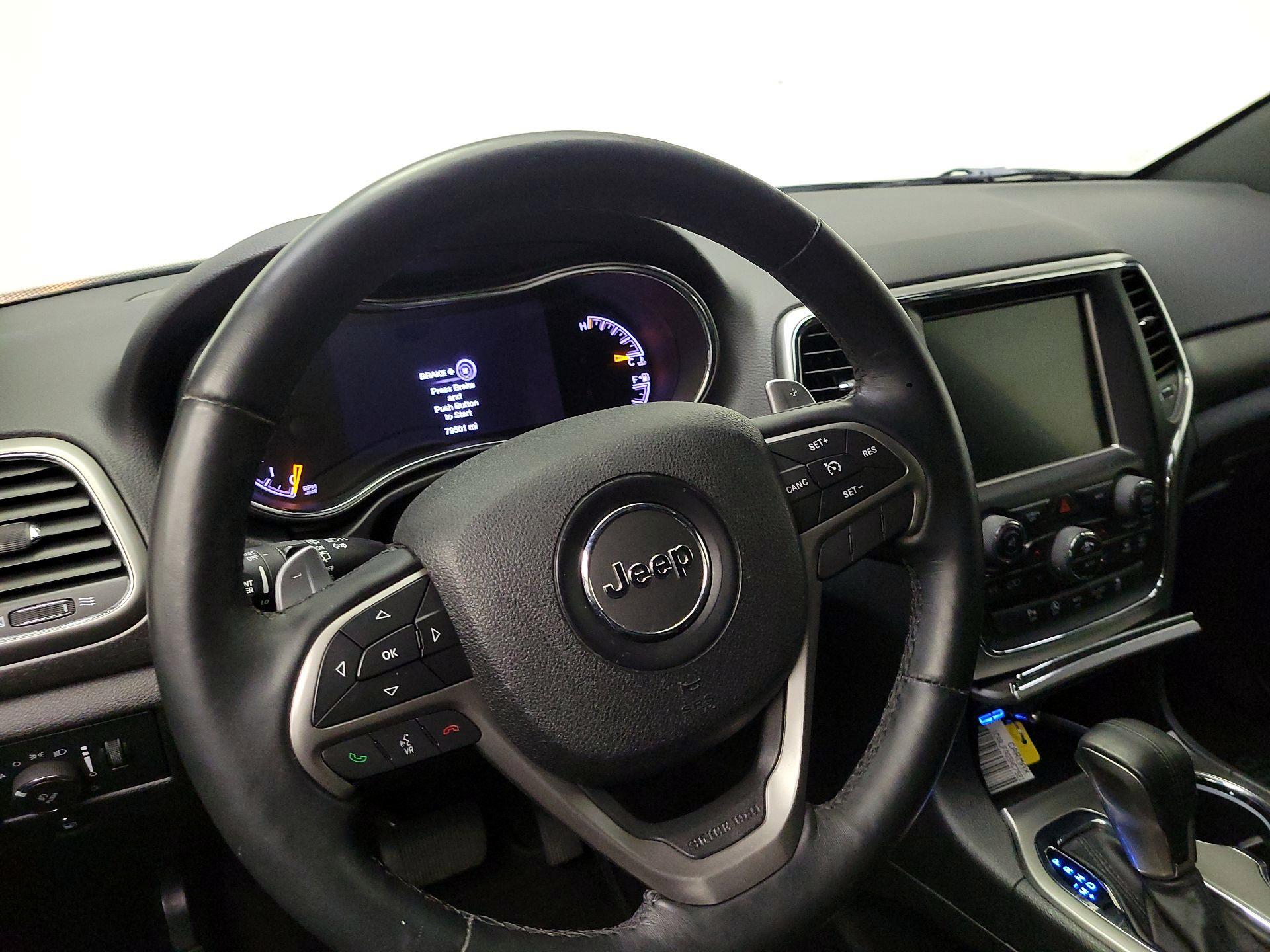 Thumbnail: 2017 Jeep Grand Cherokee - 10