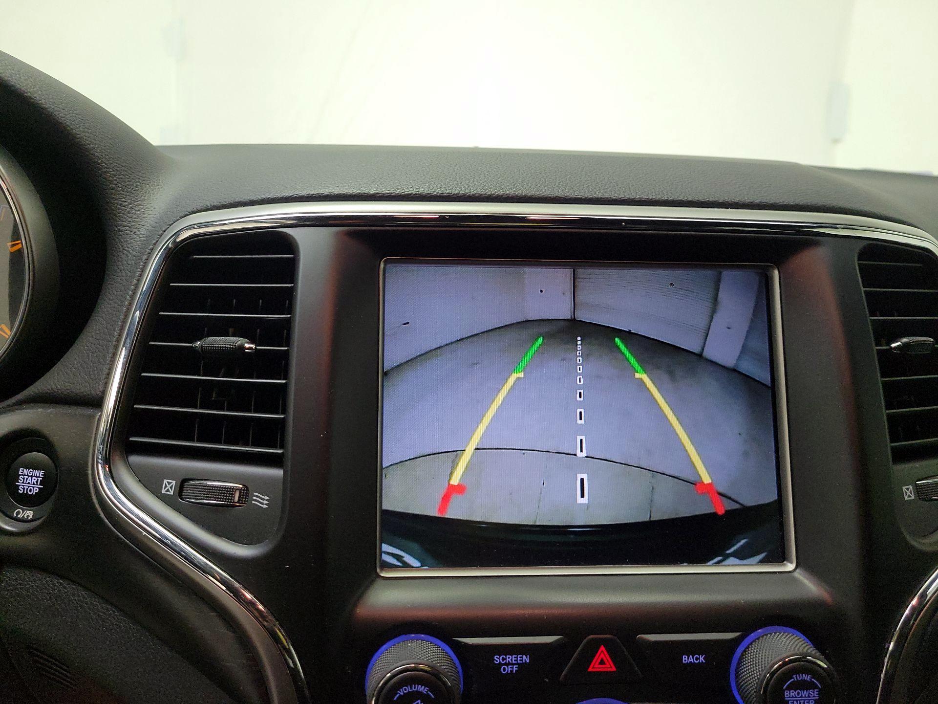 Thumbnail: 2017 Jeep Grand Cherokee - 14