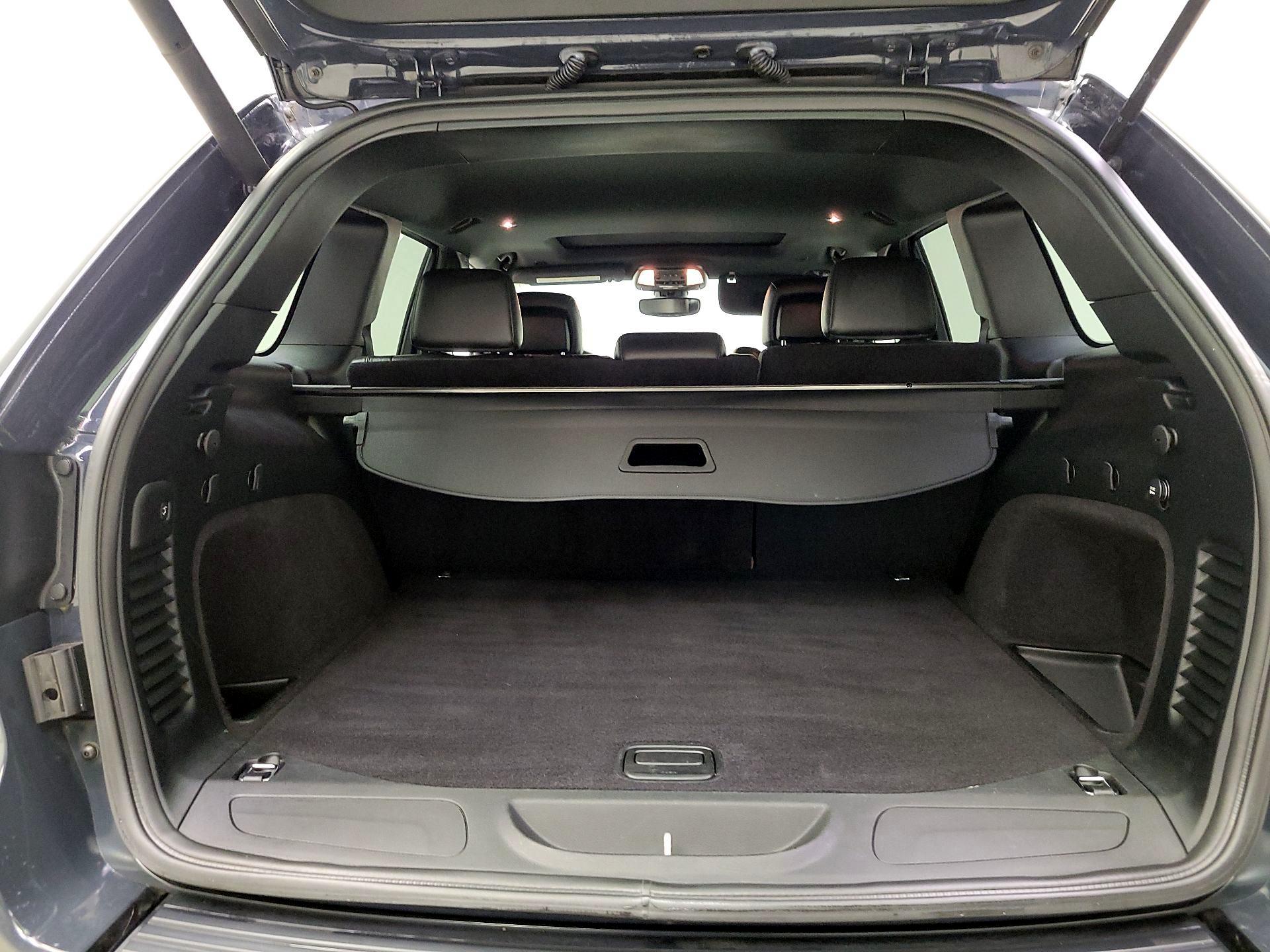 Thumbnail: 2017 Jeep Grand Cherokee - 20