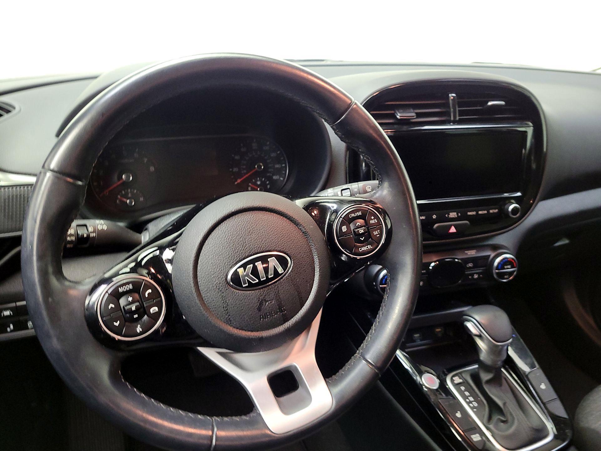 Thumbnail: 2020 Kia Soul - 10