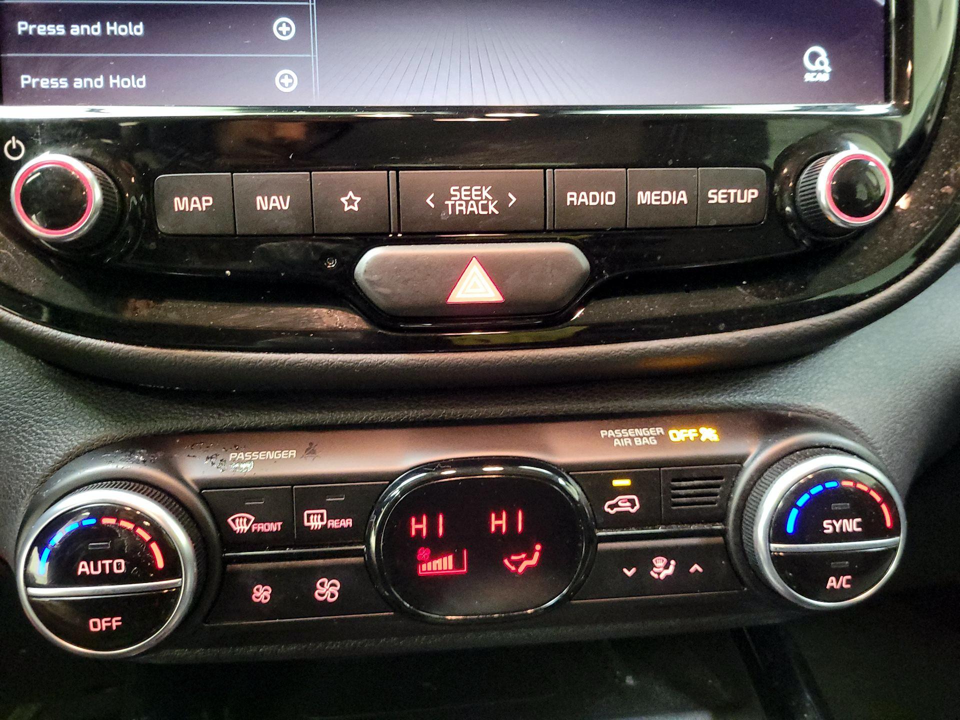 Thumbnail: 2020 Kia Soul - 16