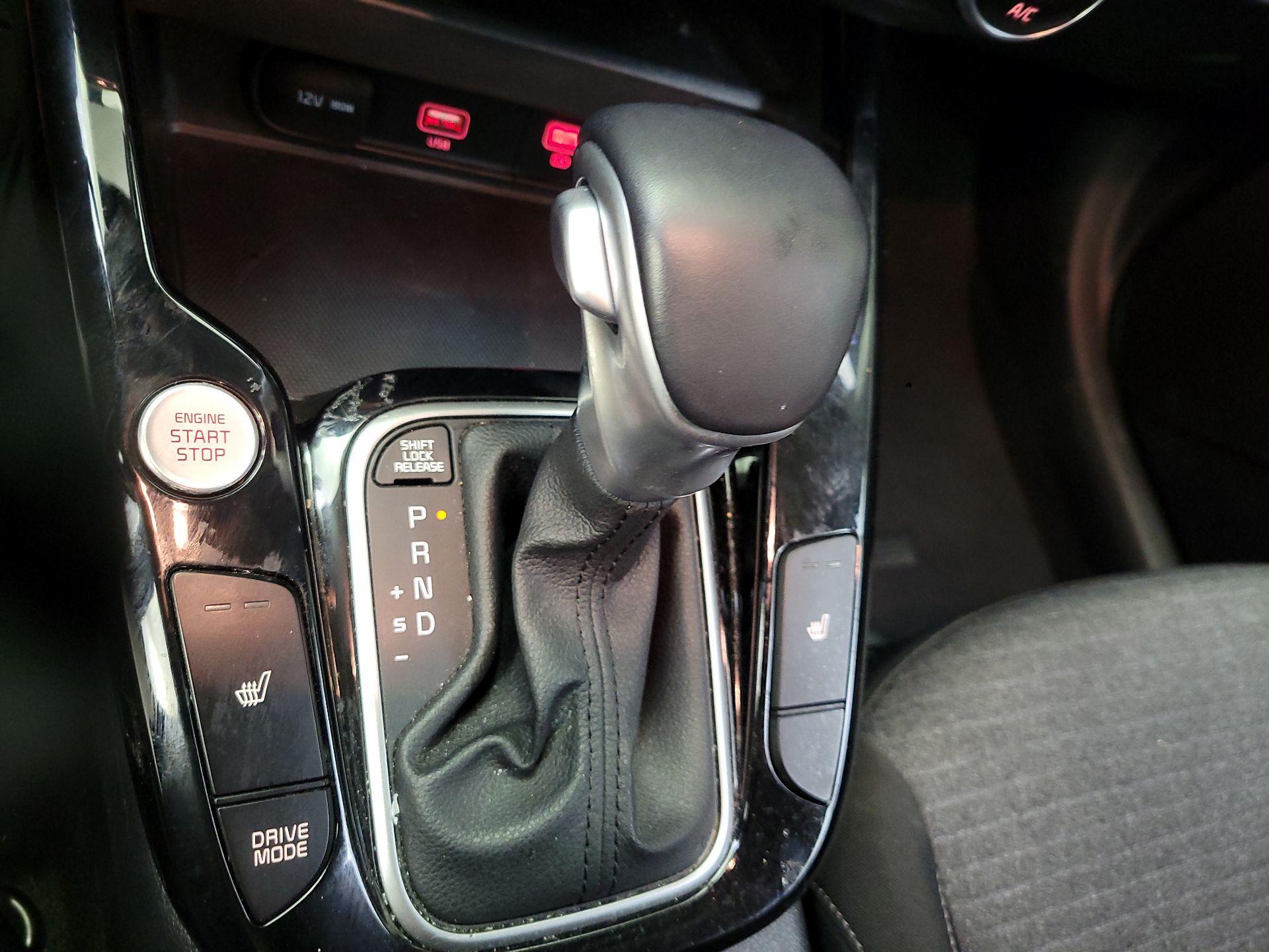 Thumbnail: 2020 Kia Soul - 18