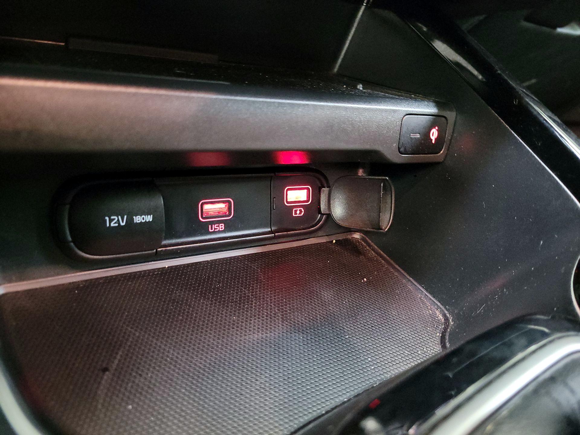 Thumbnail: 2020 Kia Soul - 19