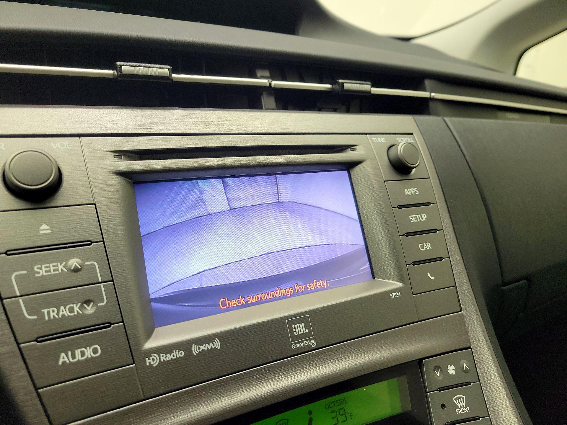 Thumbnail: 2015 Toyota Prius - 15