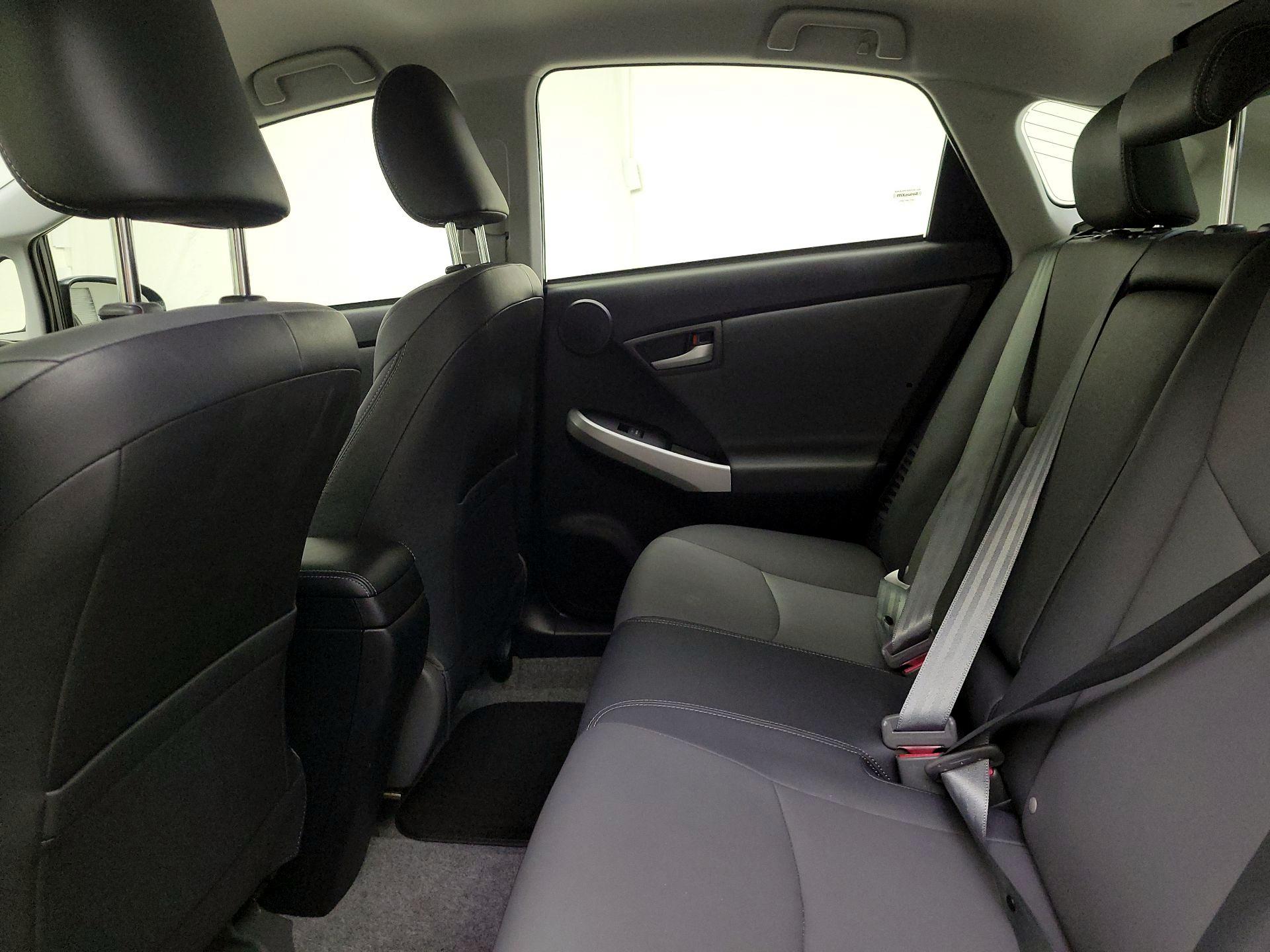 Thumbnail: 2015 Toyota Prius - 20