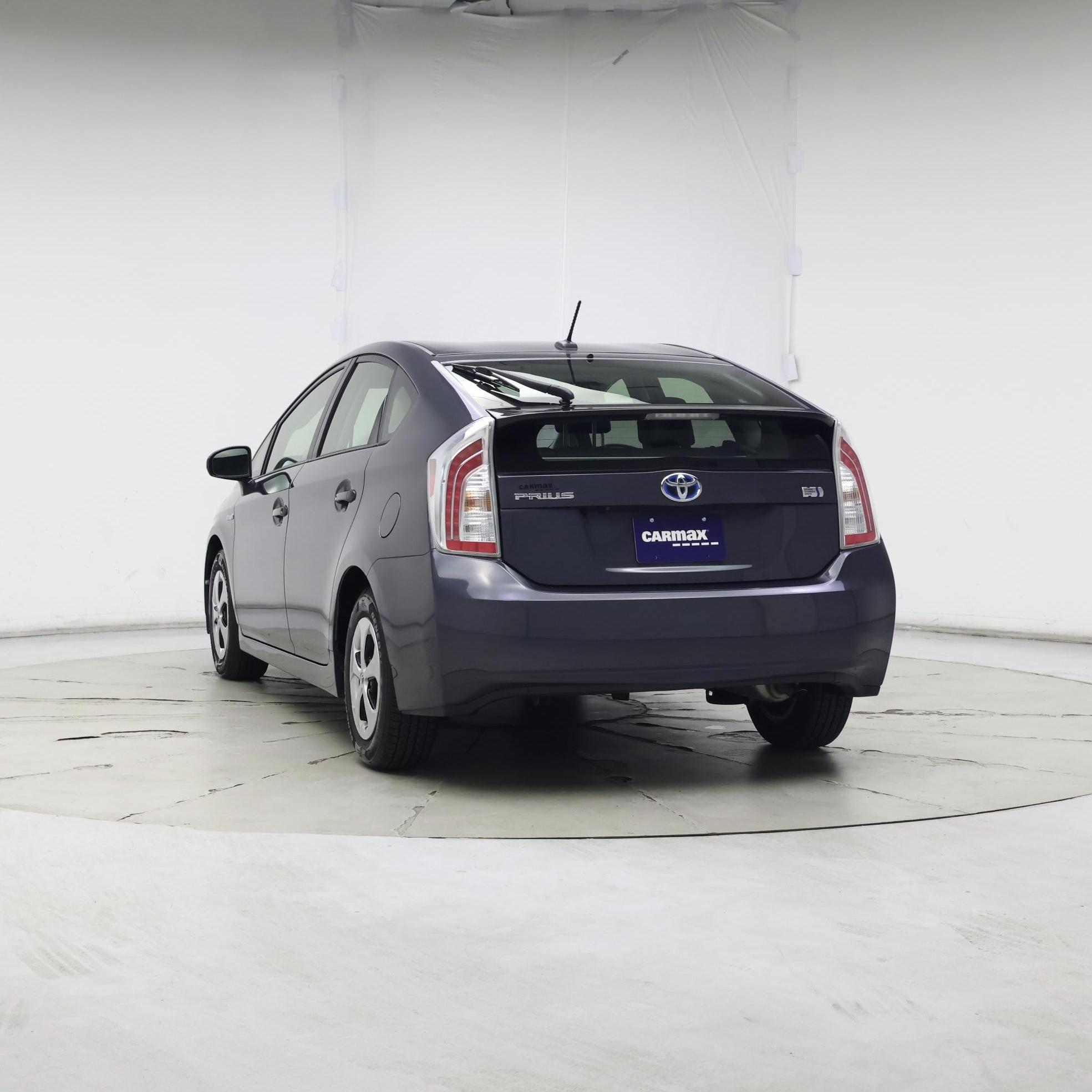 Thumbnail: 2015 Toyota Prius - 6