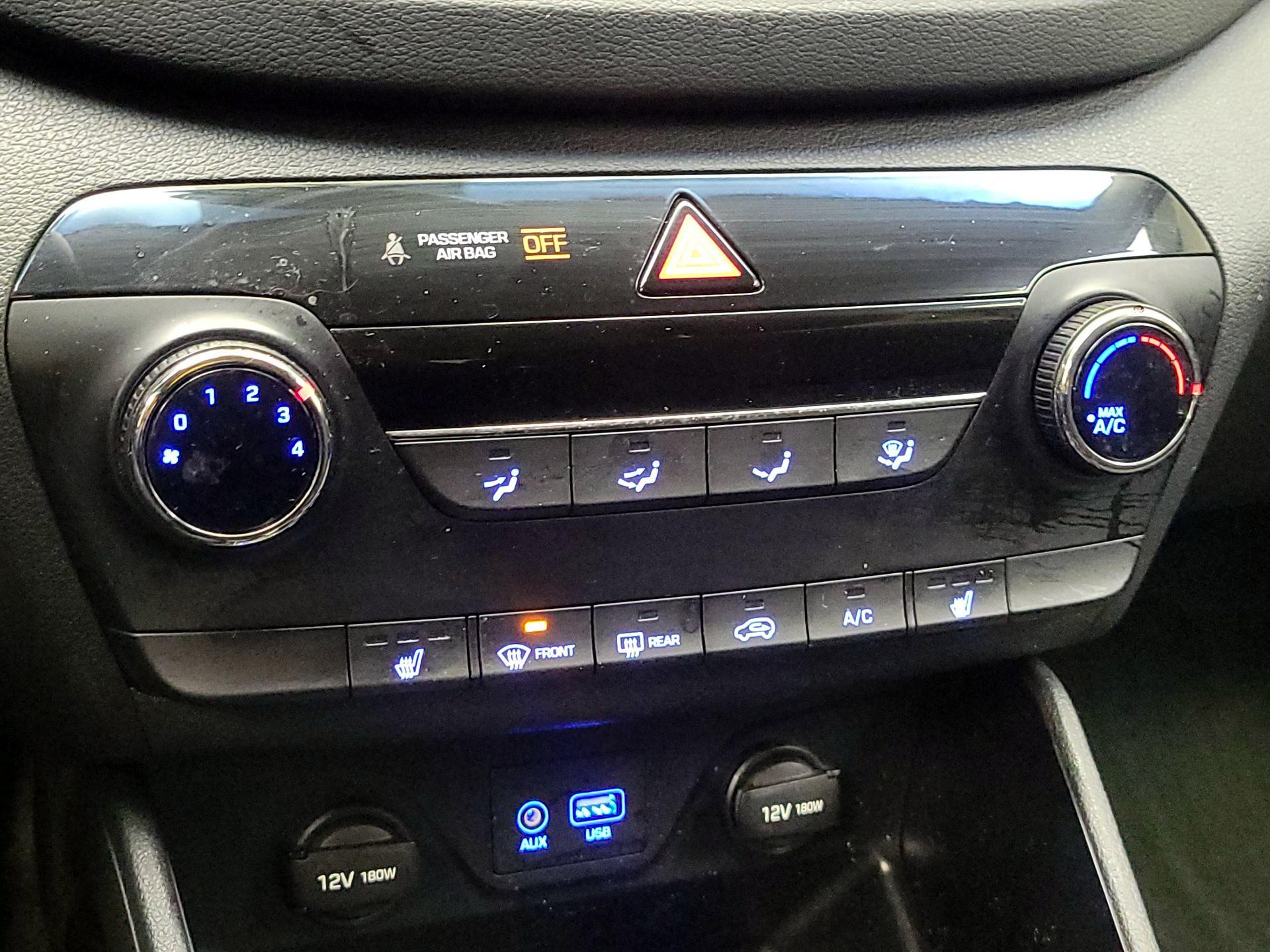 Thumbnail: 2017 Hyundai Tucson - 16