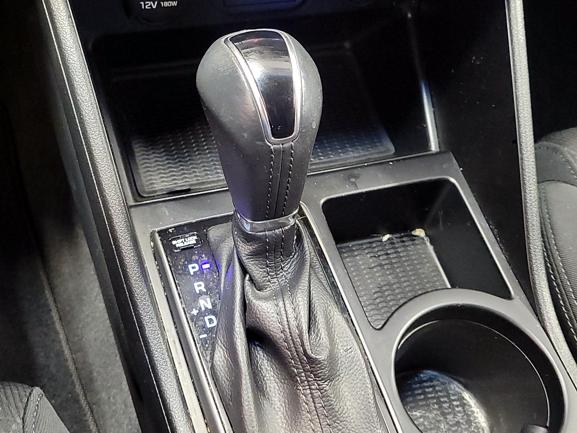 Thumbnail: 2017 Hyundai Tucson - 17