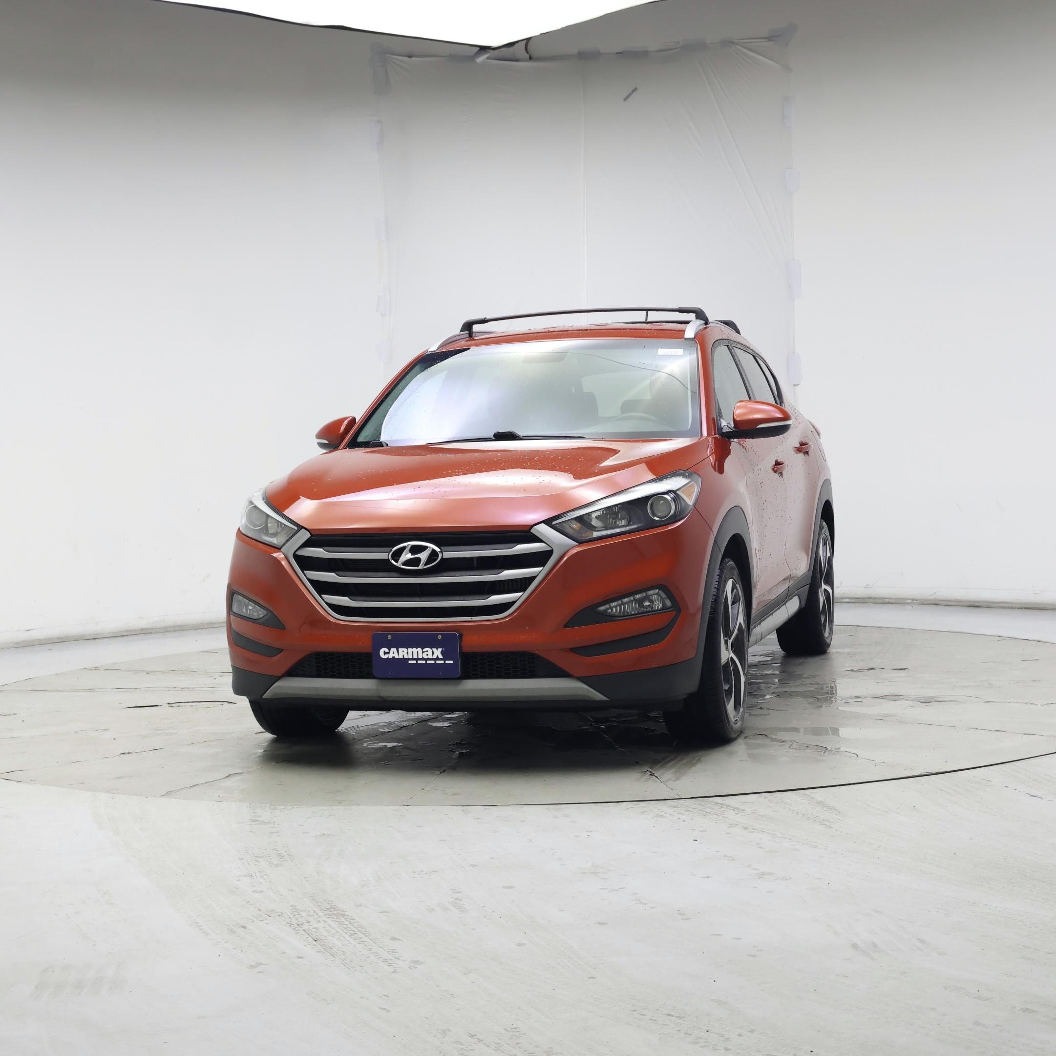 Thumbnail: 2017 Hyundai Tucson - 4