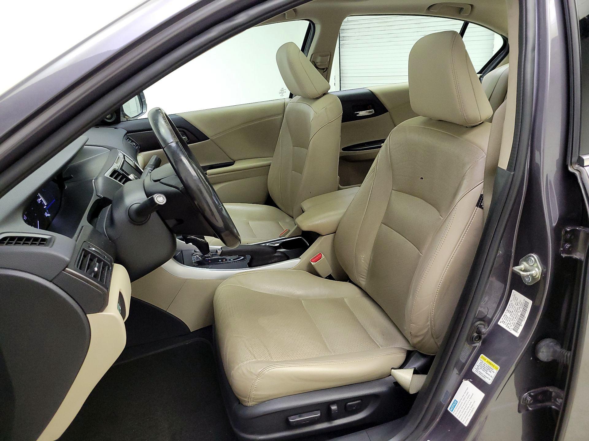 Thumbnail: 2015 Honda Accord - 11