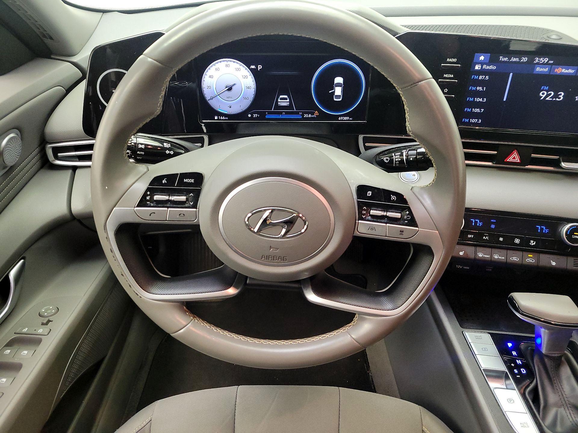 Thumbnail: 2021 Hyundai Elantra - 10