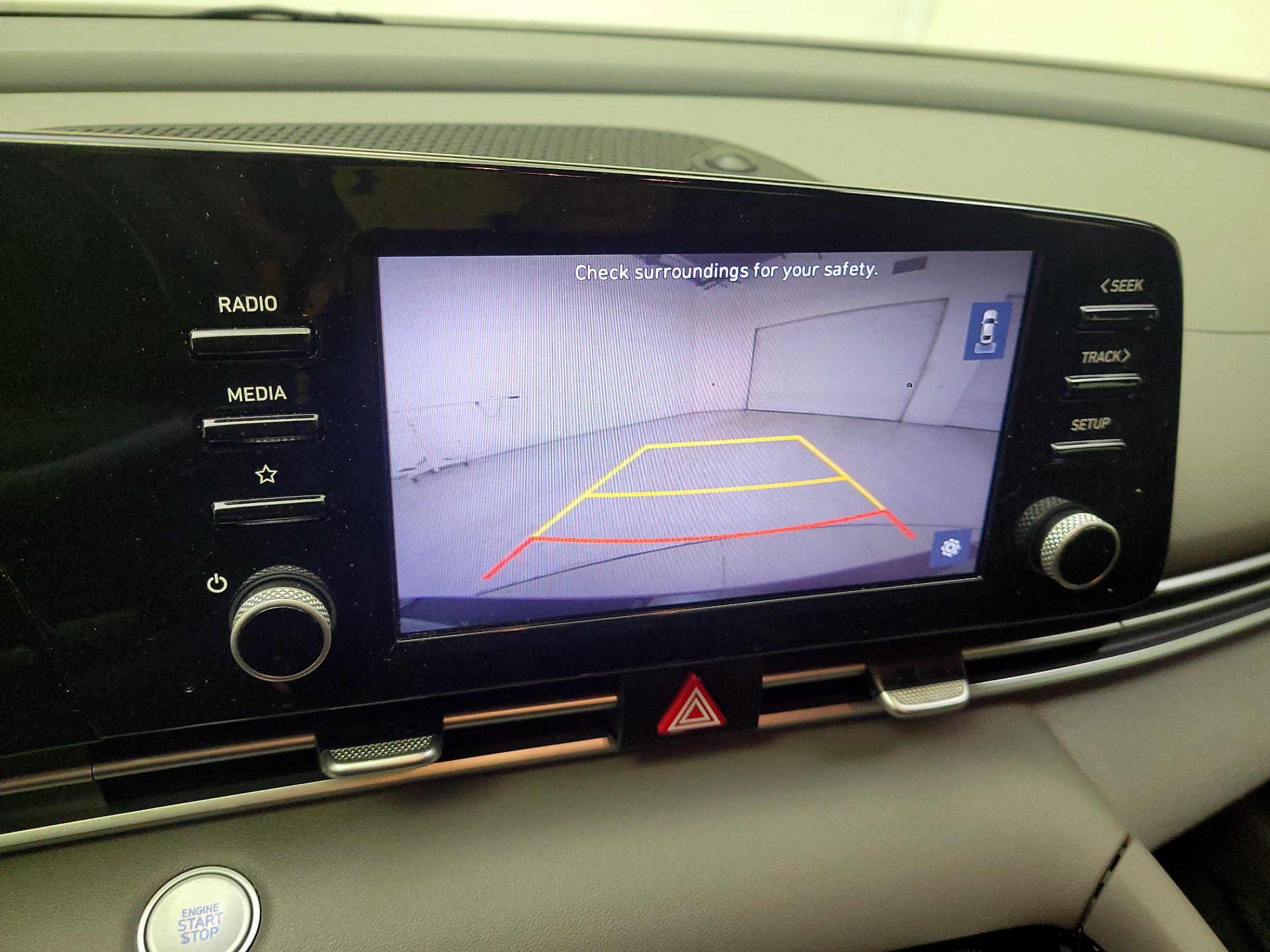 Thumbnail: 2021 Hyundai Elantra - 14