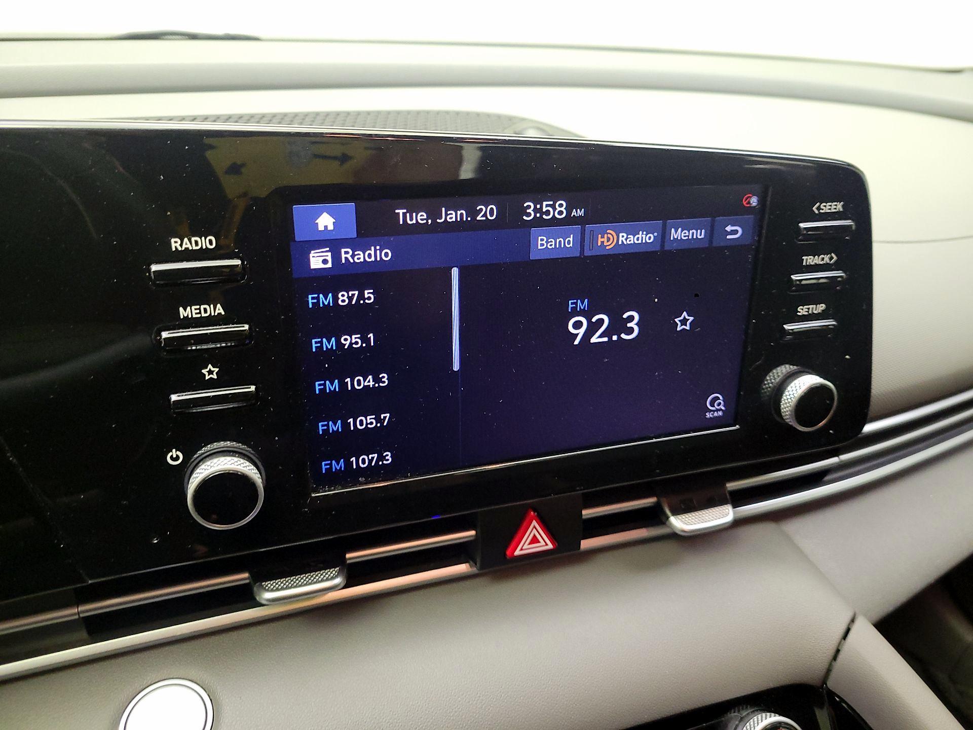 Thumbnail: 2021 Hyundai Elantra - 15