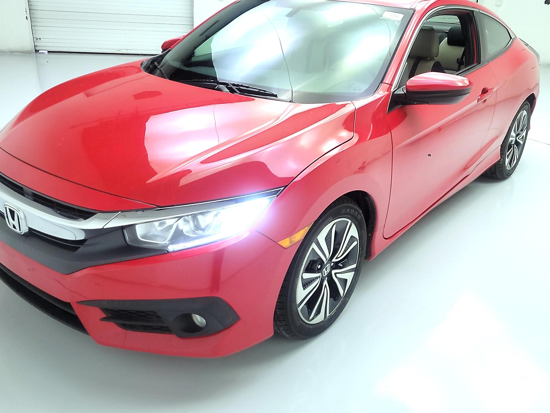 Thumbnail: 2017 Honda Civic - 3
