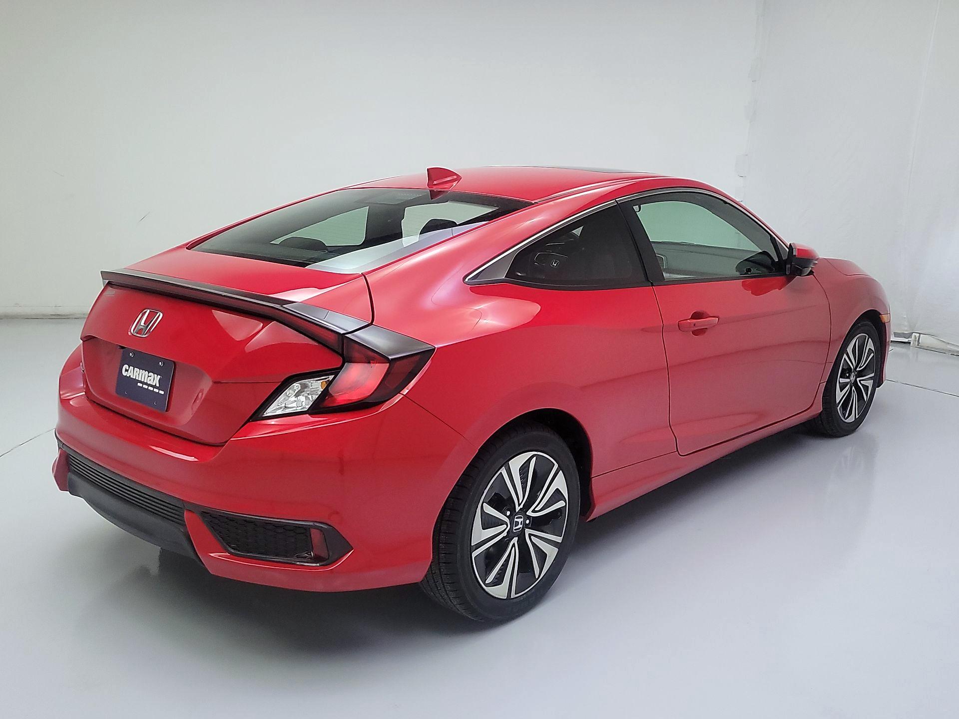 Thumbnail: 2017 Honda Civic - 5