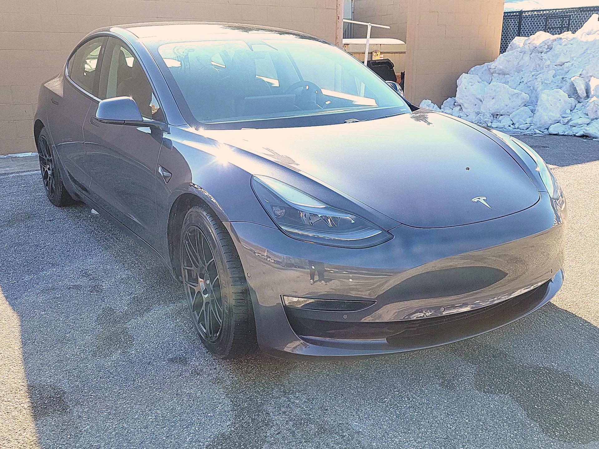 Thumbnail: 2021 Tesla Model 3 - 1