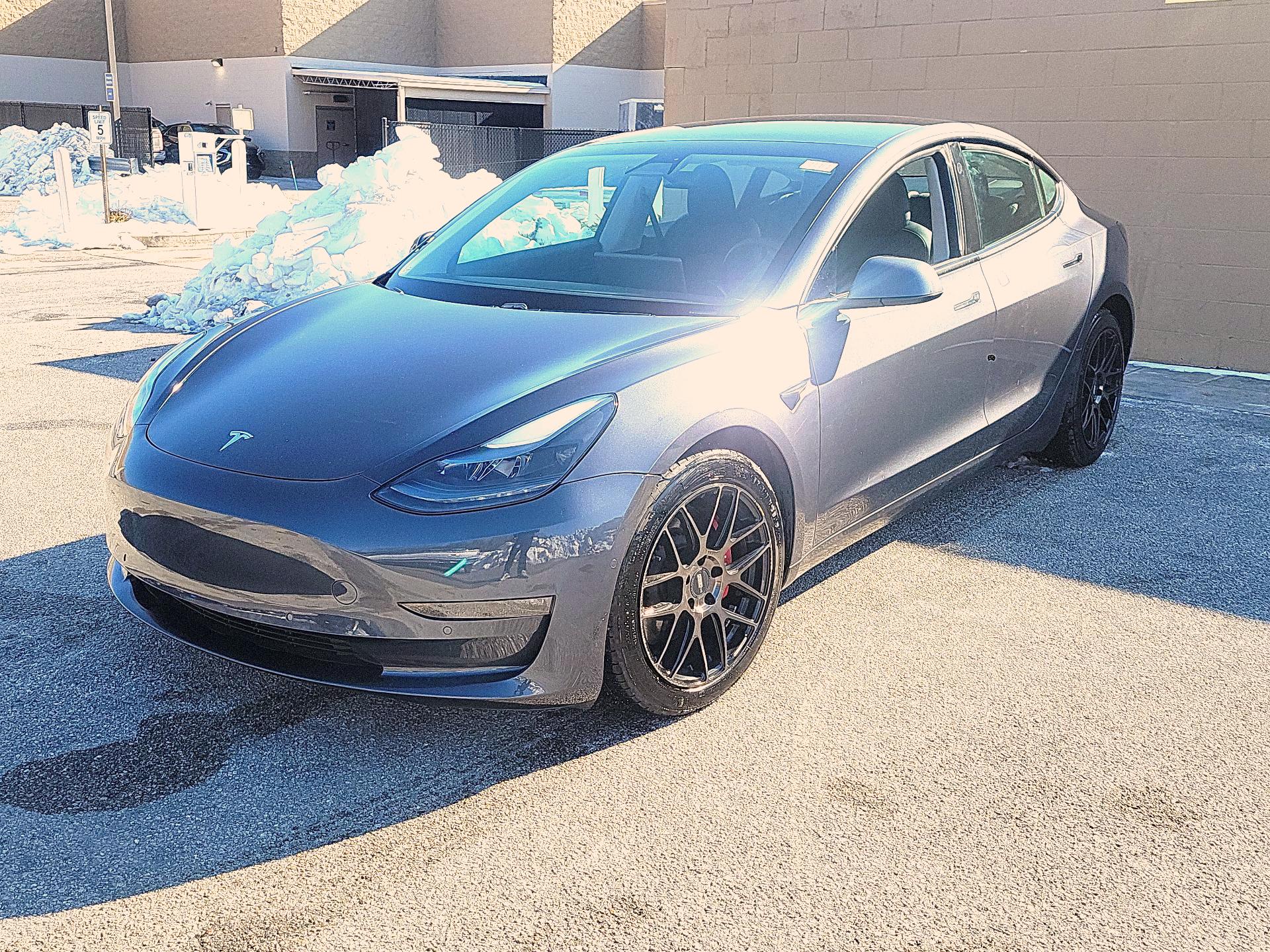 Thumbnail: 2021 Tesla Model 3 - 3