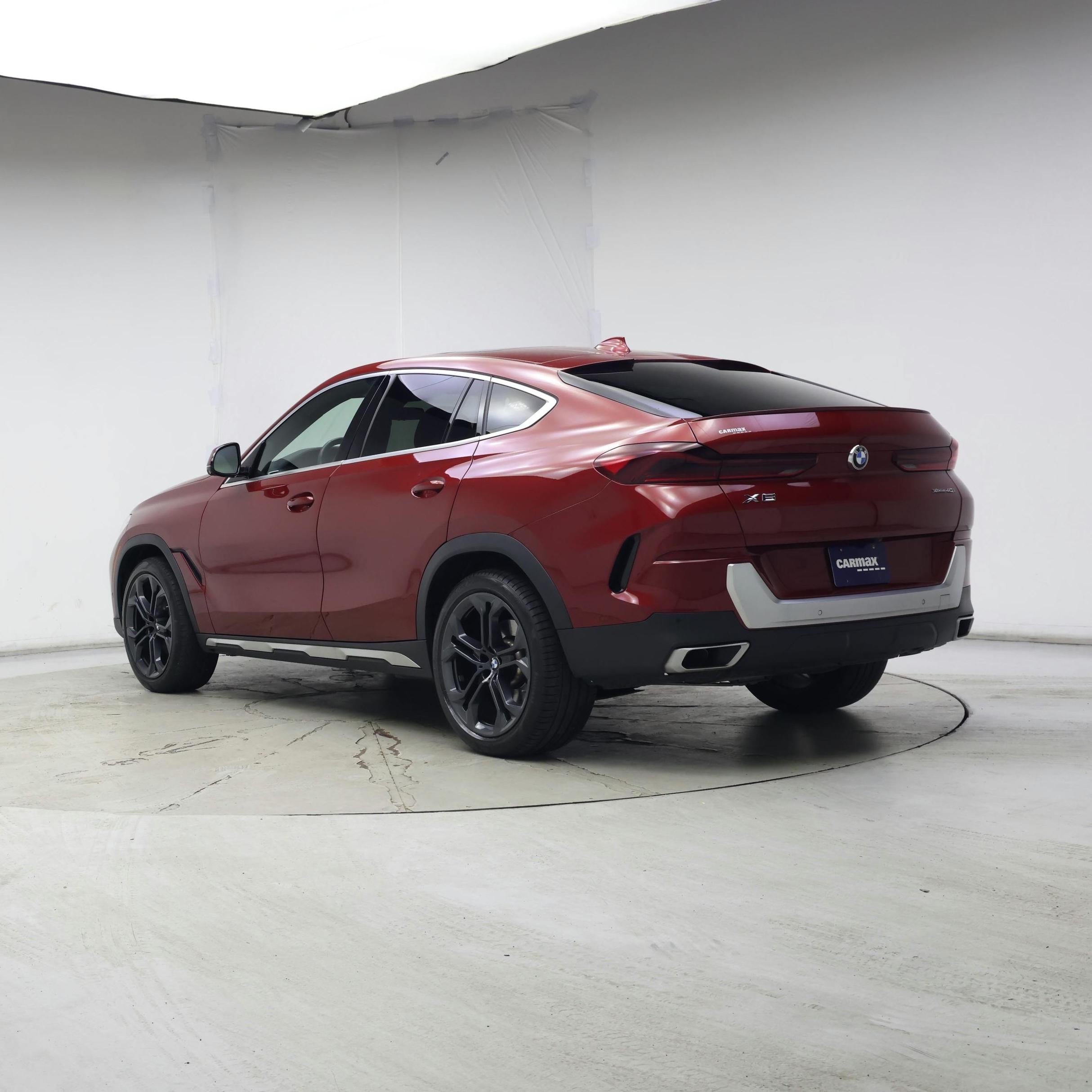 Thumbnail: 2021 BMW X6 - 2