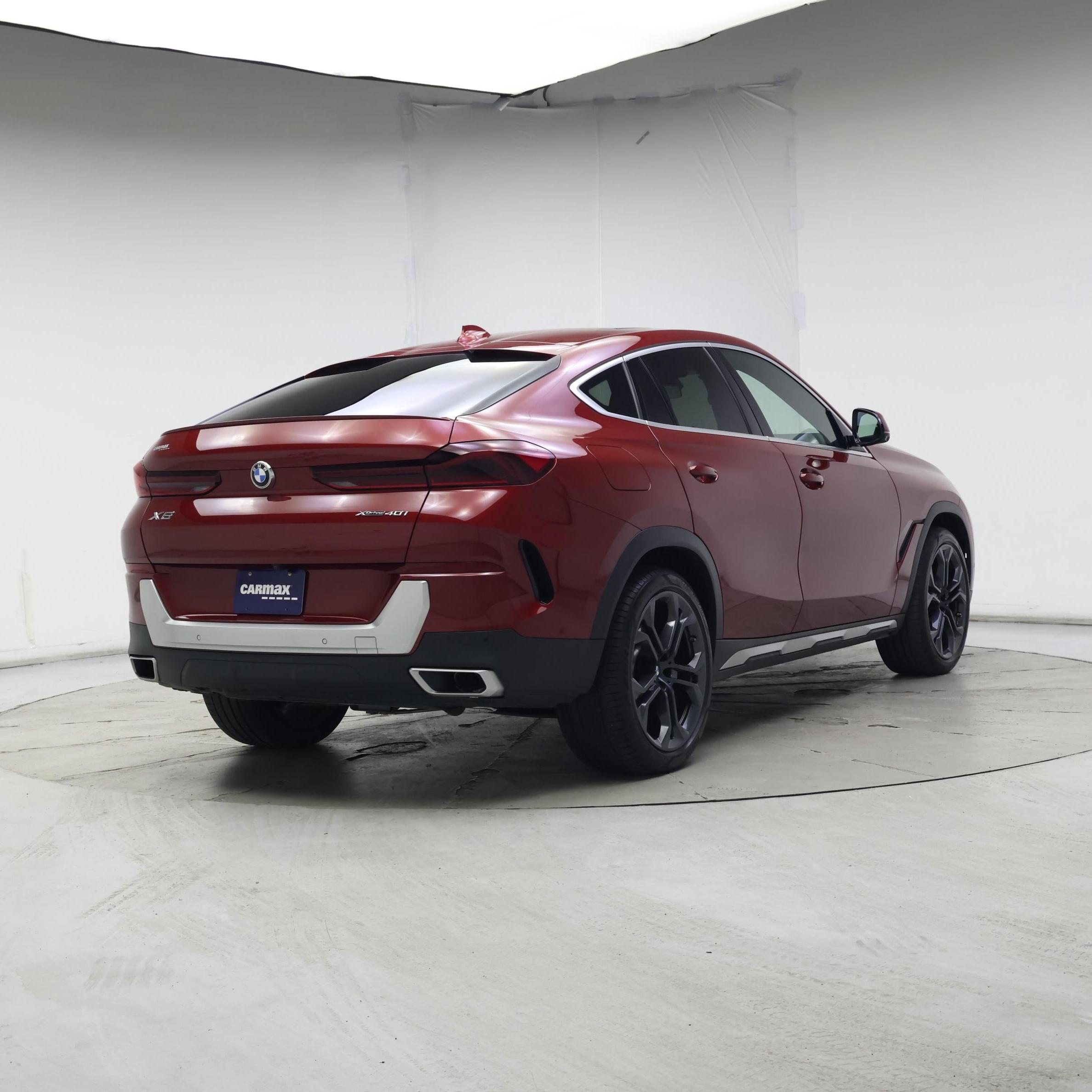 Thumbnail: 2021 BMW X6 - 8